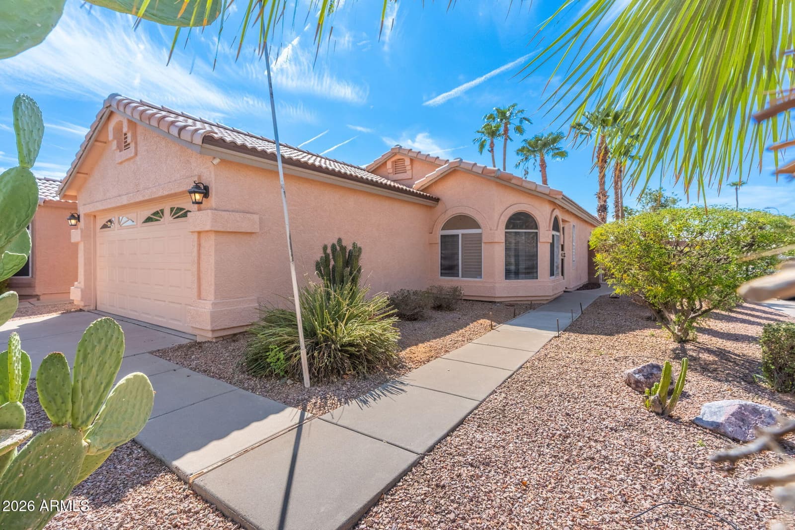4315 E Glenhaven Drive, Phoenix, AZ 85048 — photo 2 of 28