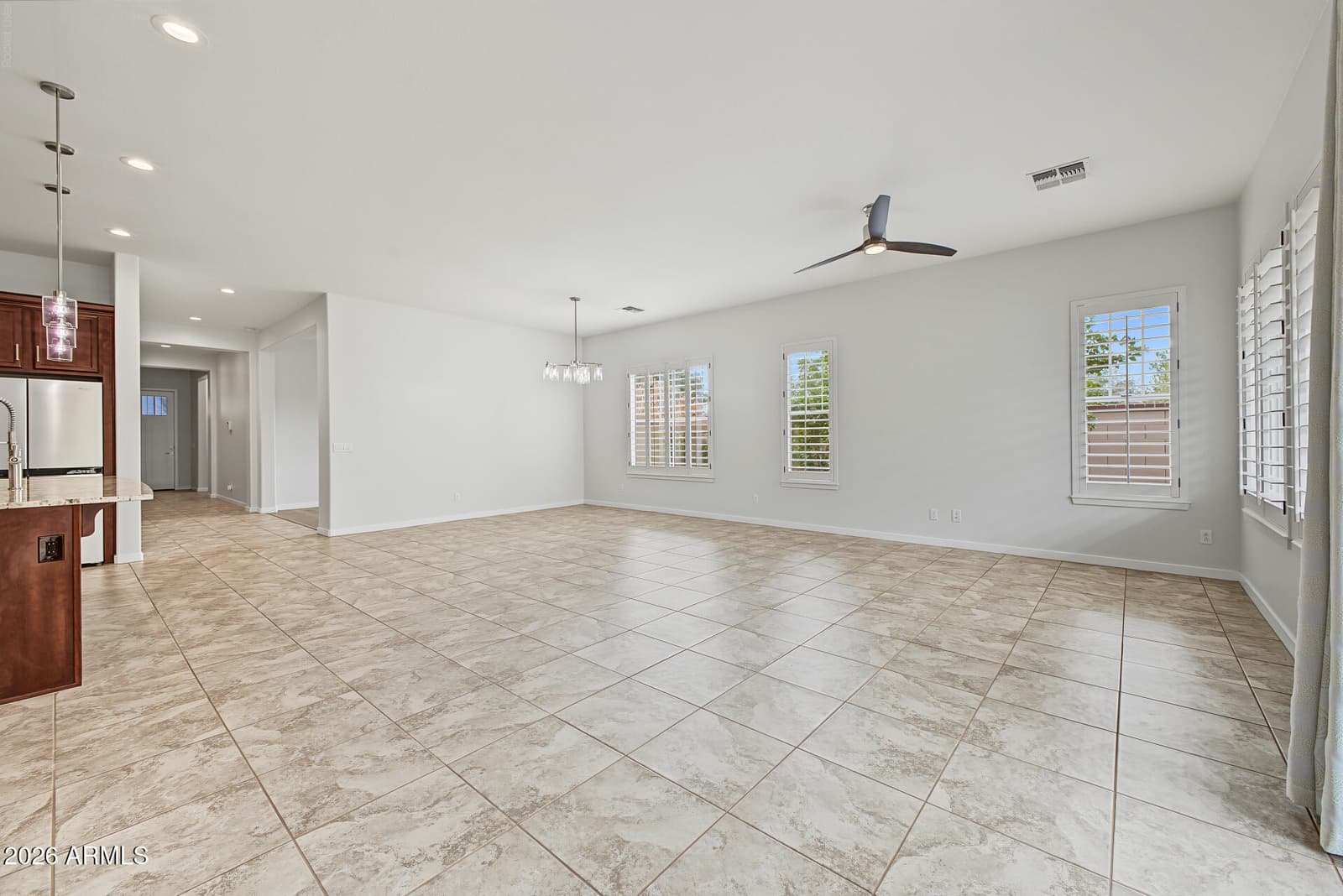10646 E Nido Avenue, Mesa, AZ 85209 — photo 9 of 31