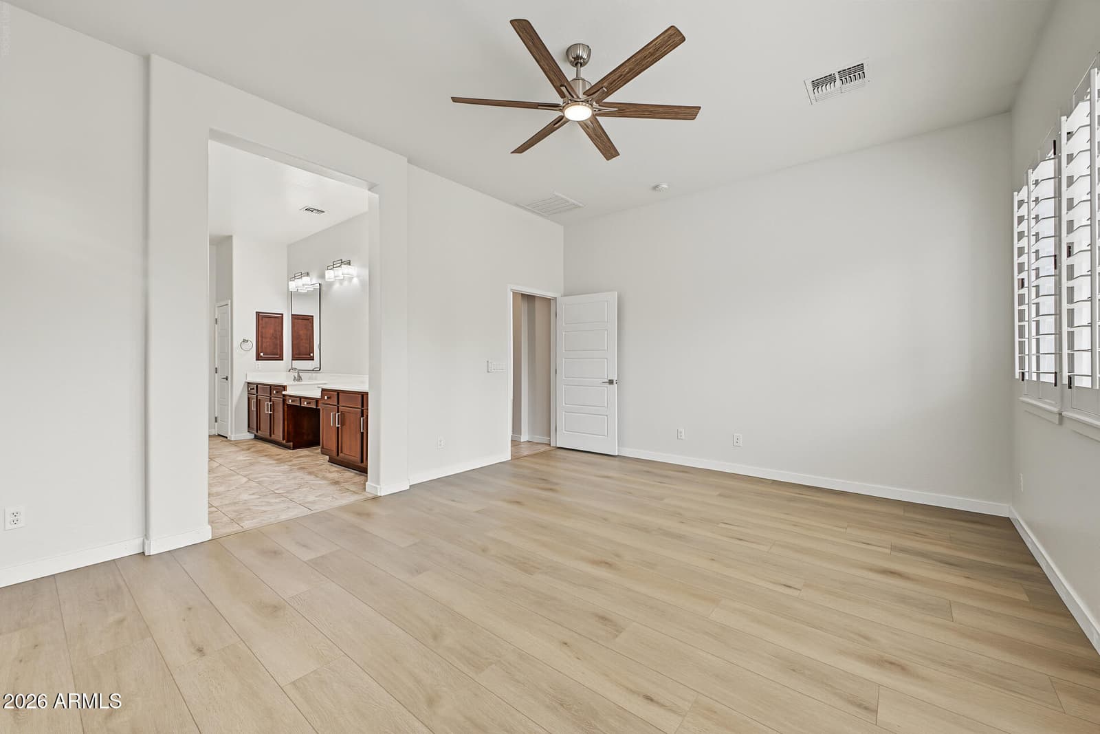 10646 E Nido Avenue, Mesa, AZ 85209 — photo 11 of 31