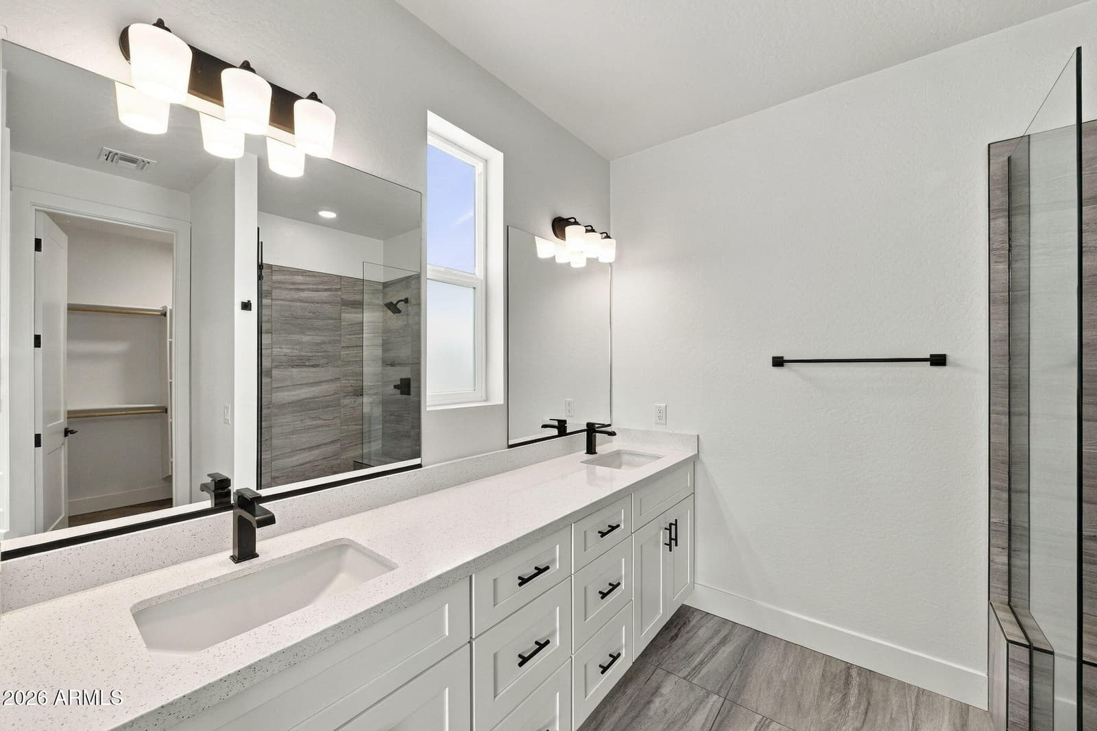 7615 E Louie Lane, Prescott Valley, AZ 86315 — photo 12 of 27