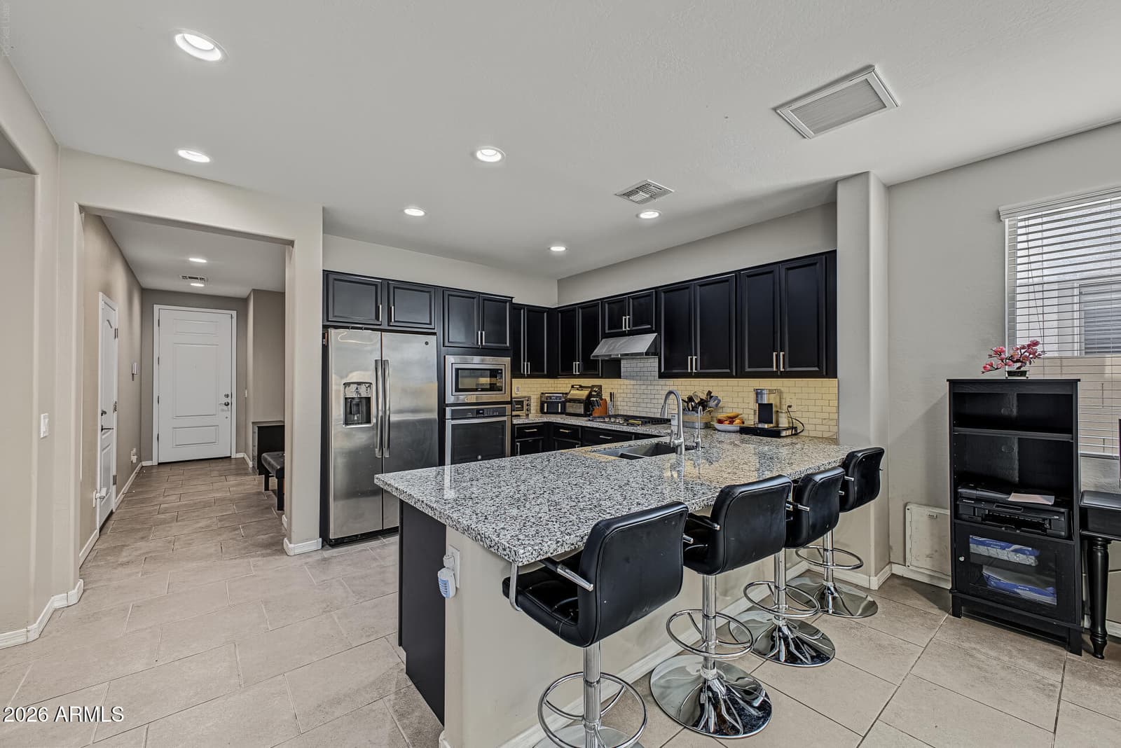 2820 E Sunland Avenue, Phoenix, AZ 85040 — photo 12 of 44