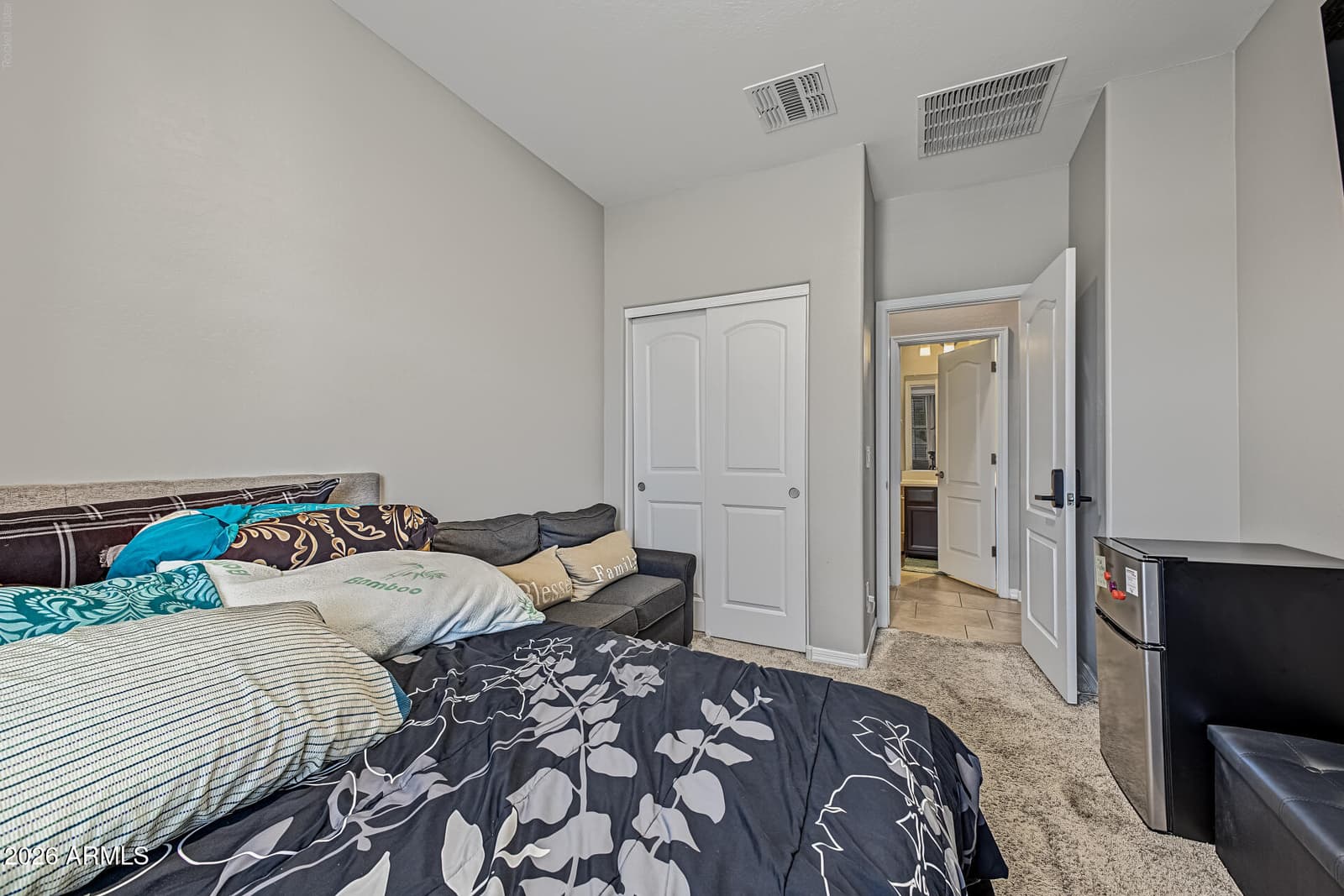 2820 E Sunland Avenue, Phoenix, AZ 85040 — photo 22 of 44