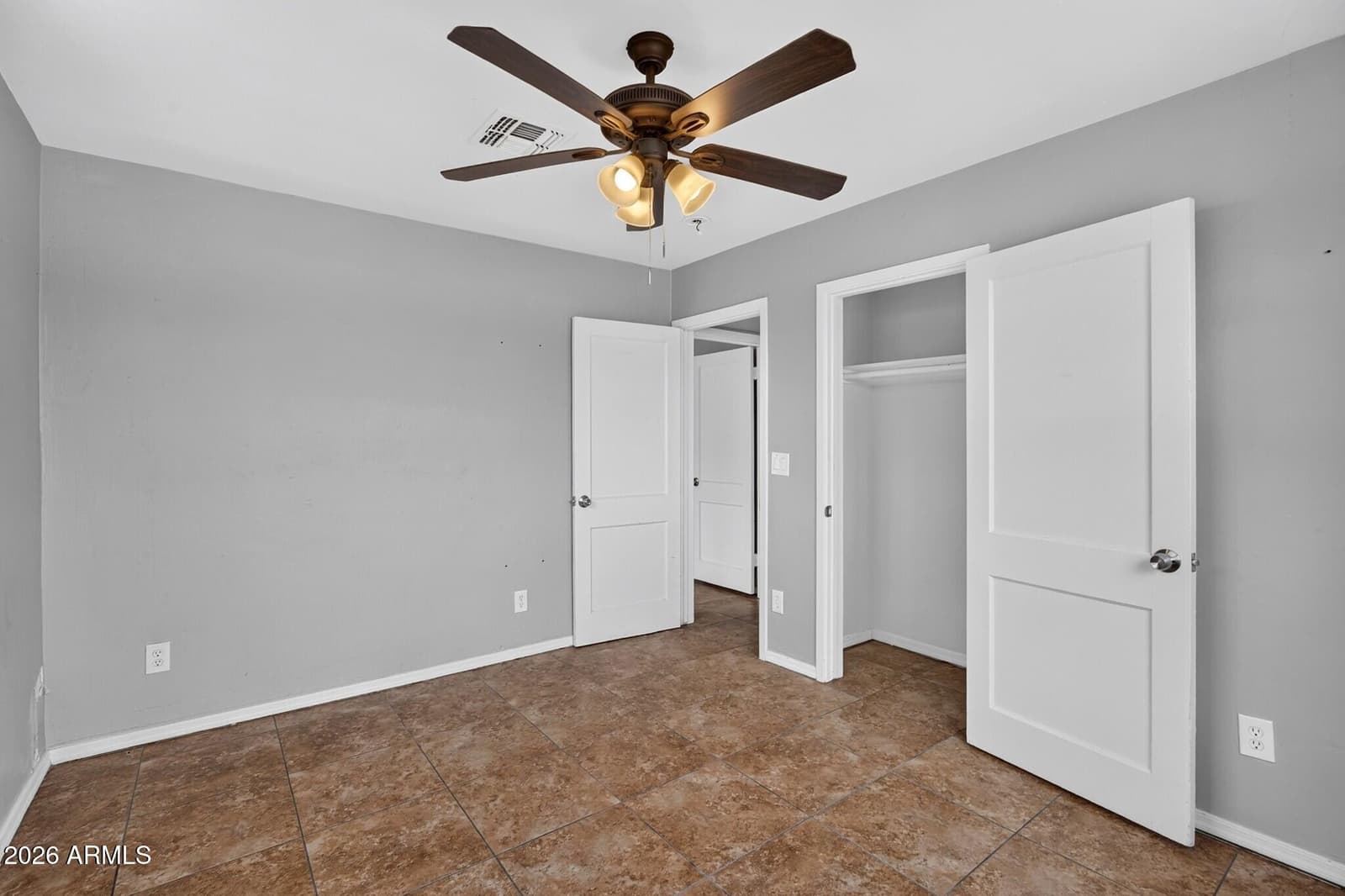1032 N 27th Drive, Phoenix, AZ 85009 — photo 12 of 20
