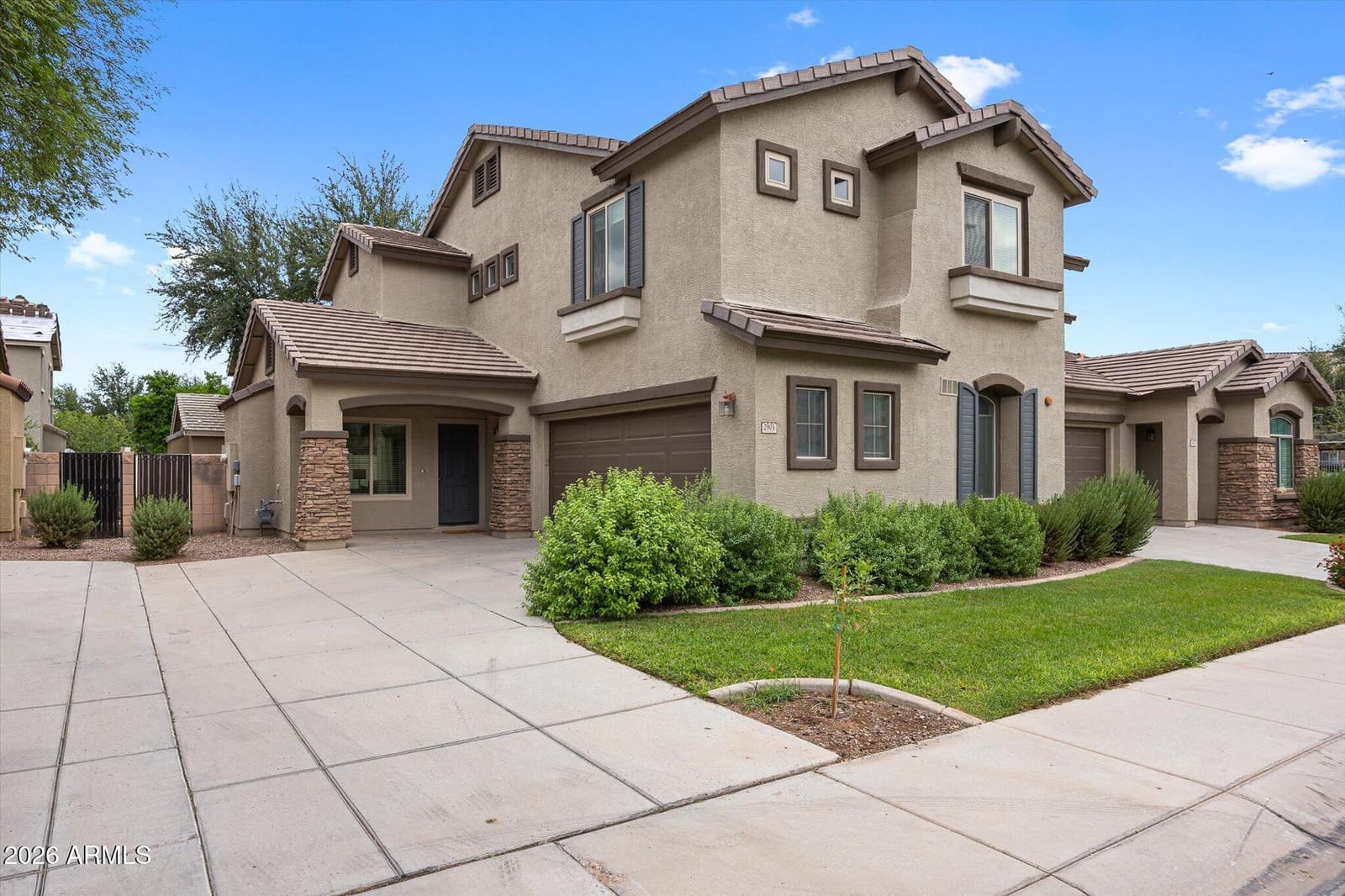 2903 S Nielson Street, Gilbert, AZ 85295 — photo 1 of 32