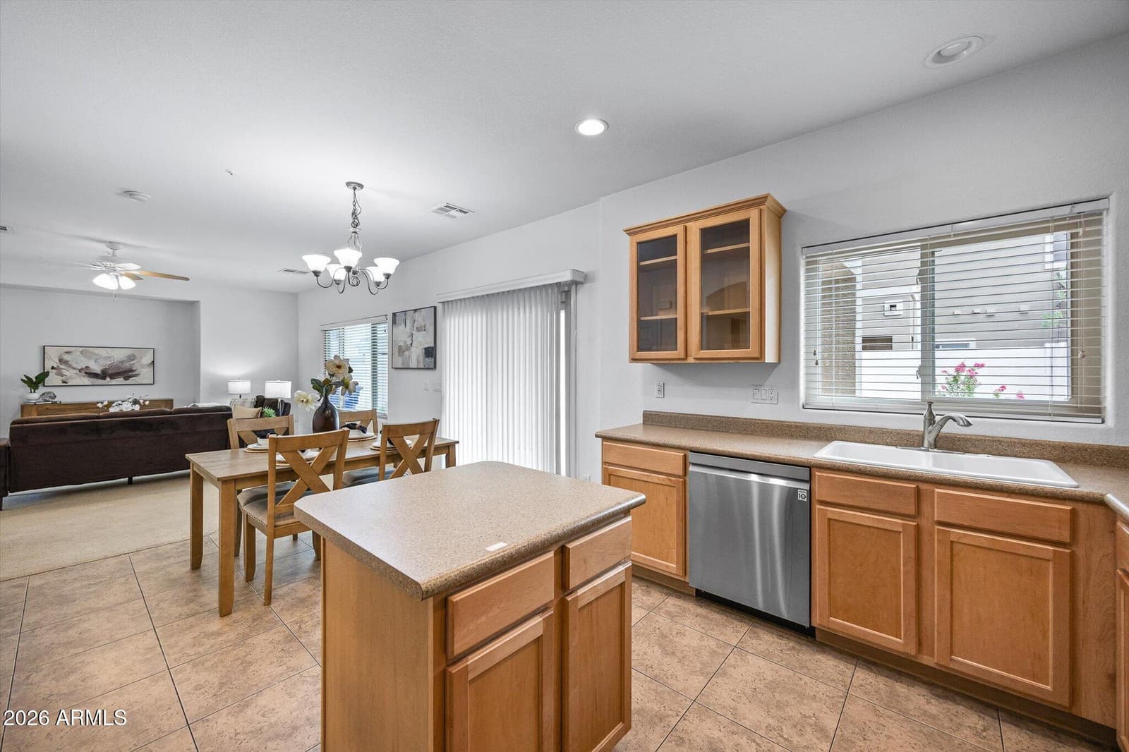 2903 S Nielson Street, Gilbert, AZ 85295 — photo 11 of 32