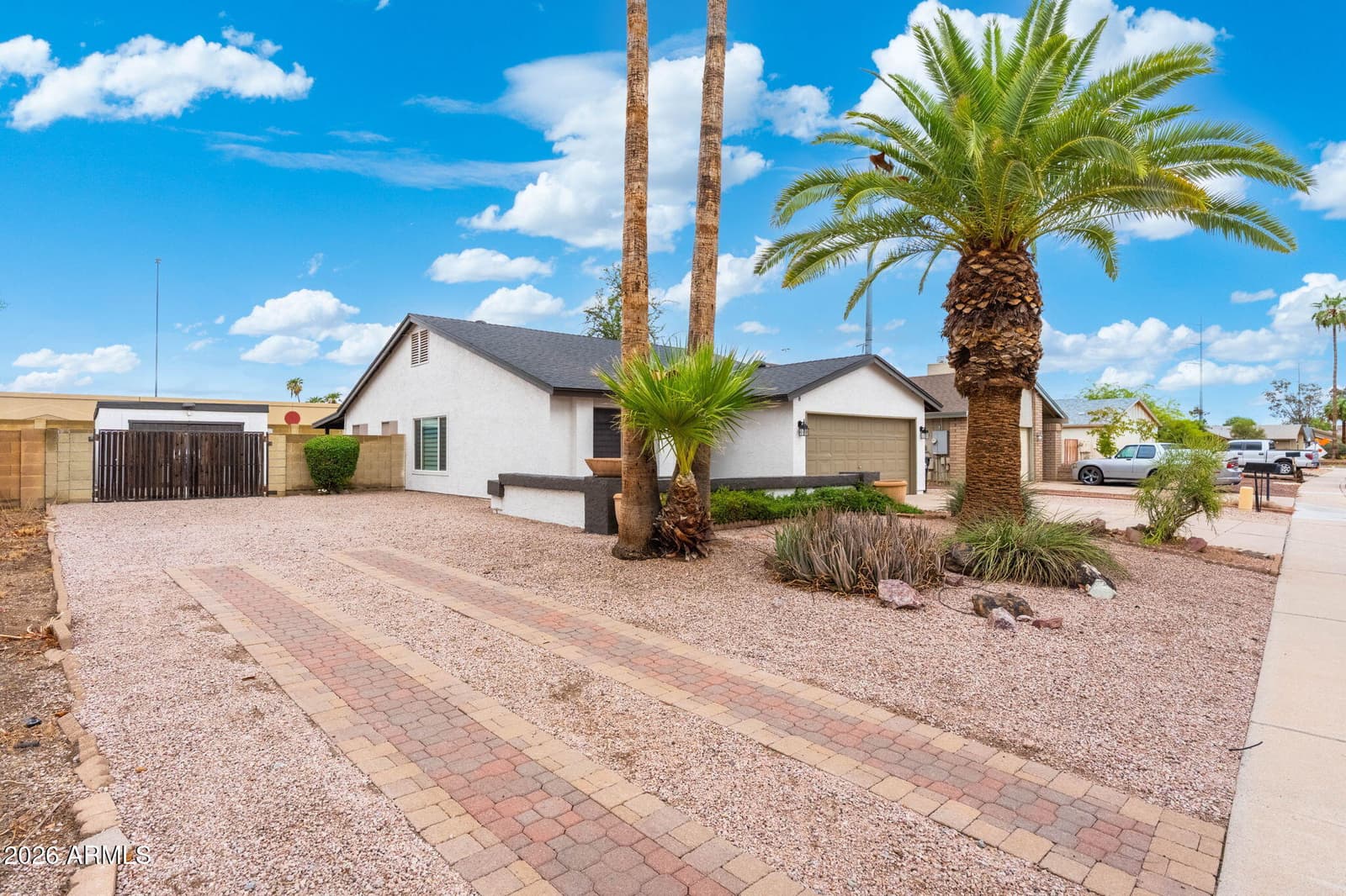 14434 N 26th Avenue, Phoenix, AZ 85023 — photo 2 of 38