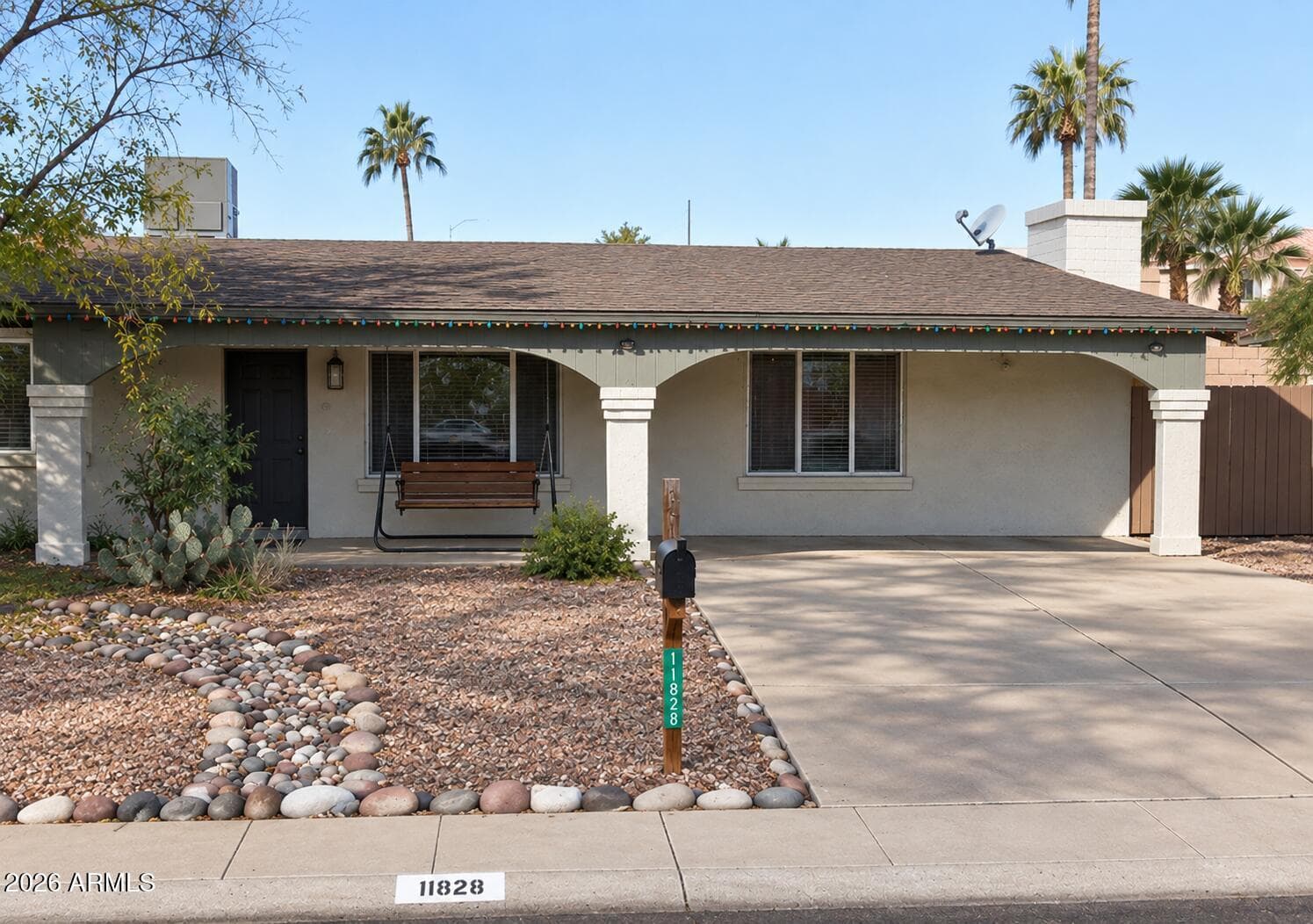 11828 N 32nd Place, Phoenix, AZ 85028 — photo 1 of 1