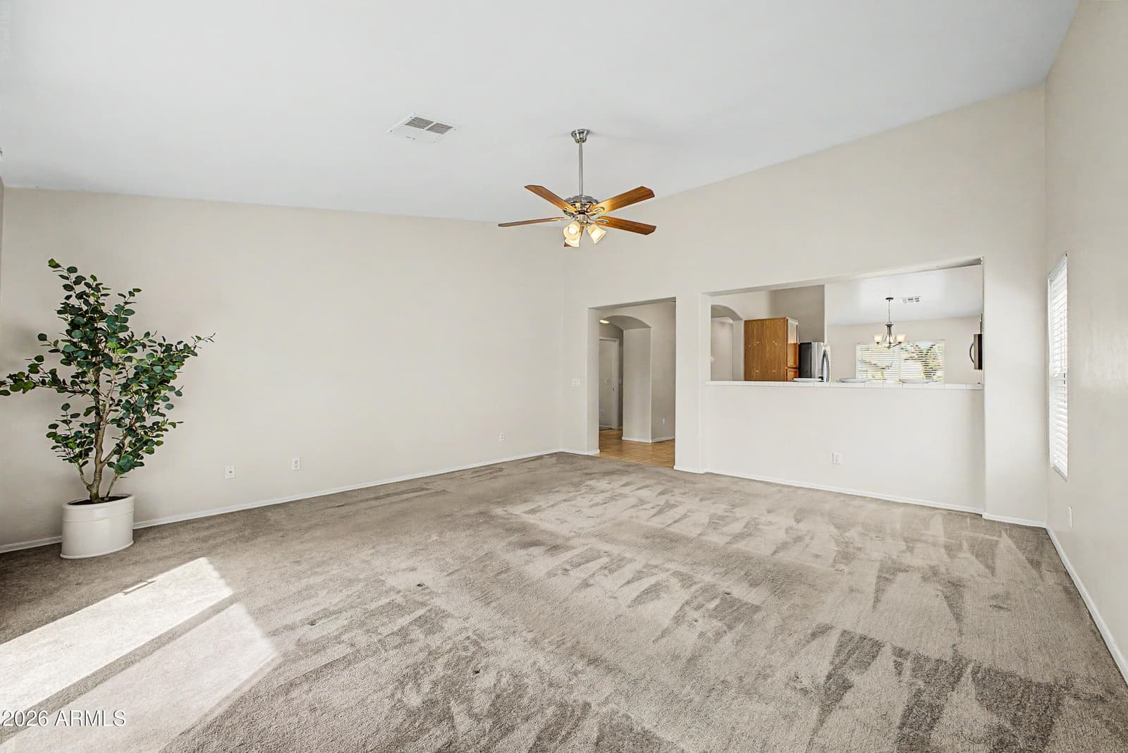 6233 W Encinas Lane, Phoenix, AZ 85043 — photo 11 of 15