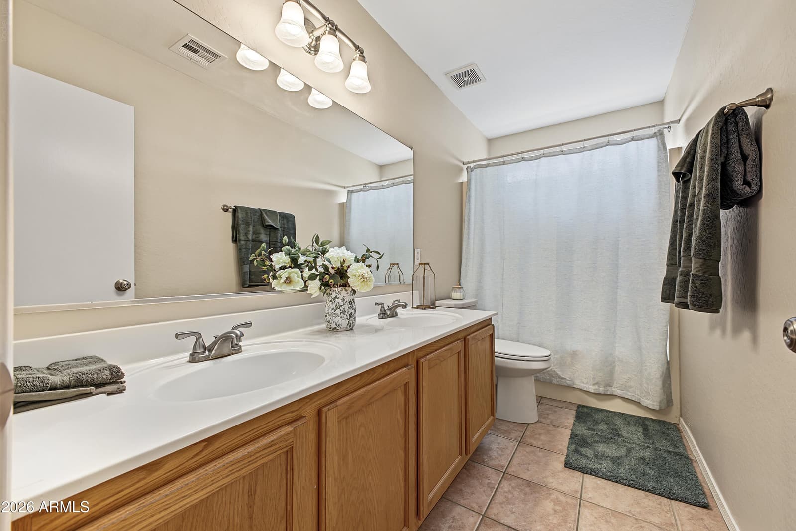 6233 W Encinas Lane, Phoenix, AZ 85043 — photo 12 of 15