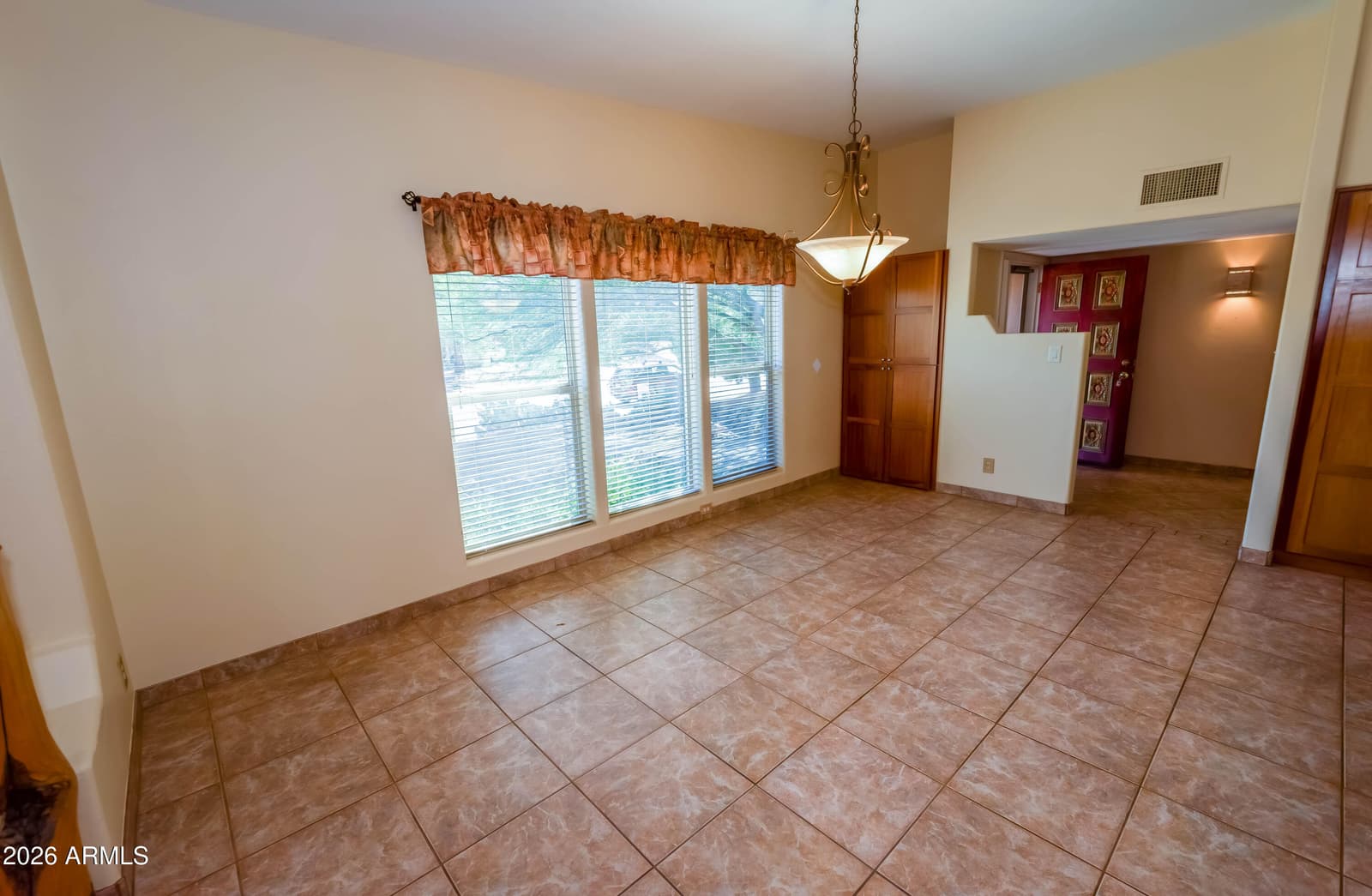 1689 Crestwood Drive, Sierra Vista, AZ 85635 — photo 8 of 77