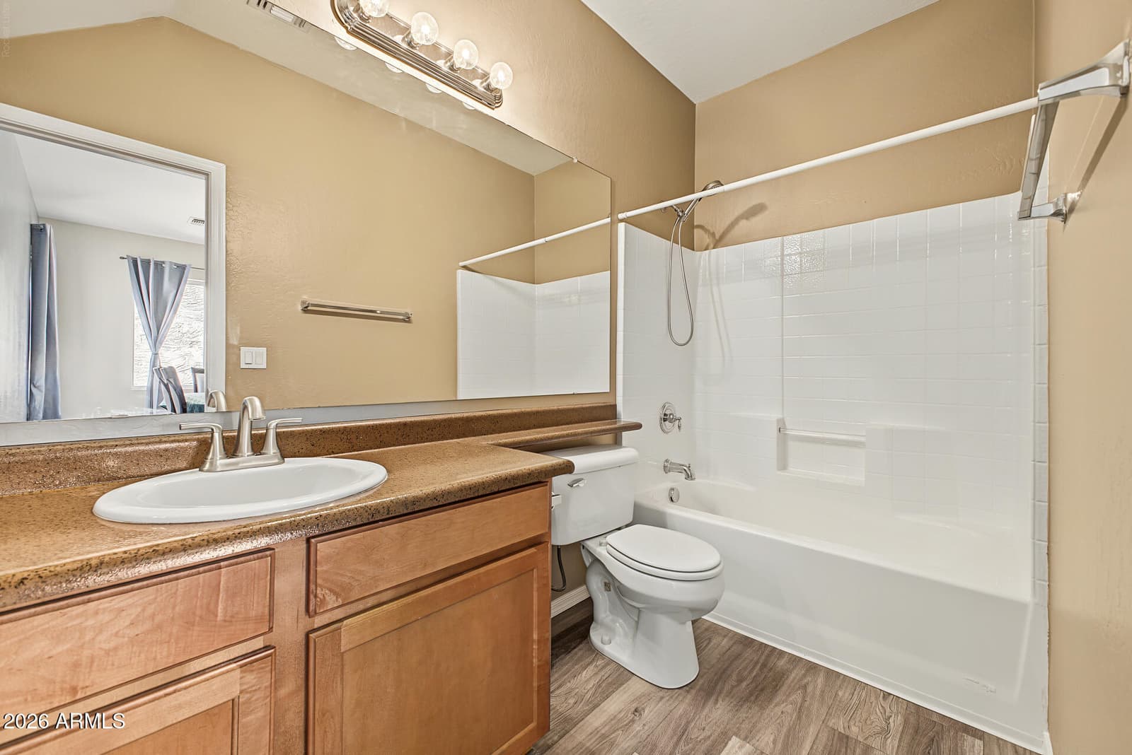 5318 W Albeniz Place, Phoenix, AZ 85043 — photo 14 of 21