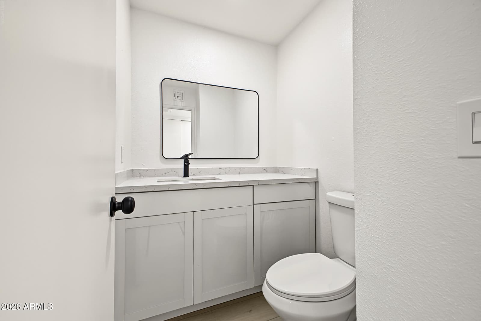 7633 W Wolf Street, Phoenix, AZ 85033 — photo 16 of 29
