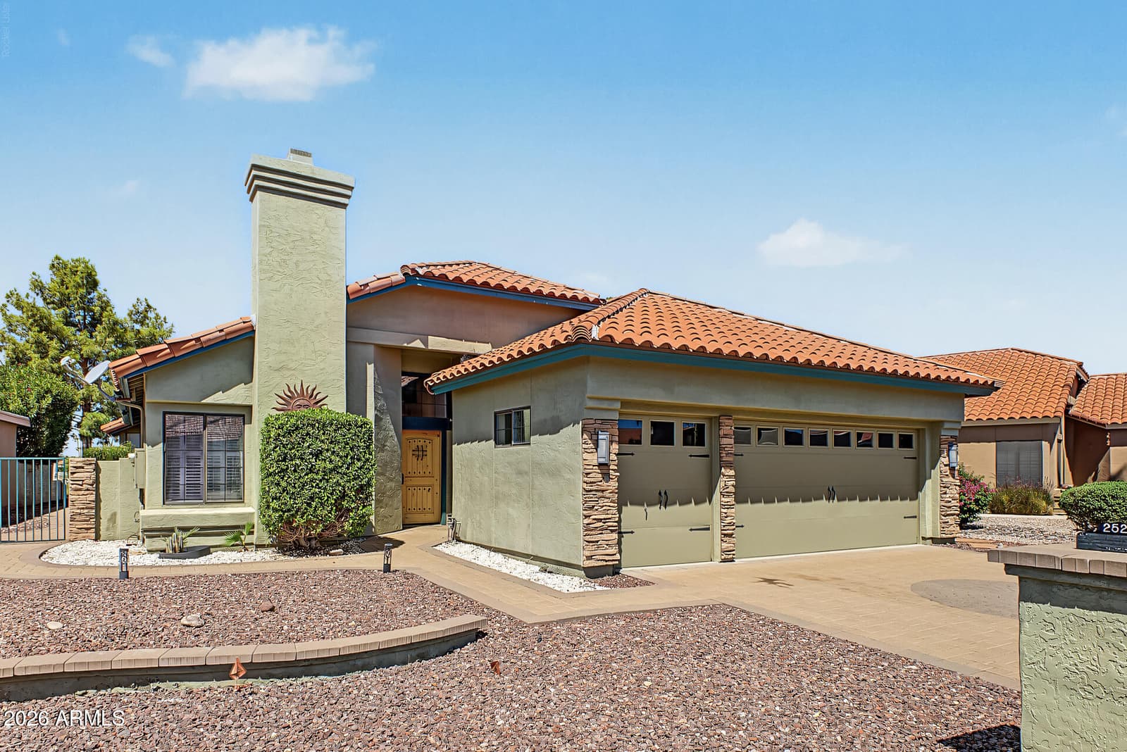 25228 S Cloverland Drive, Sun Lakes, AZ 85248 — photo 5 of 59