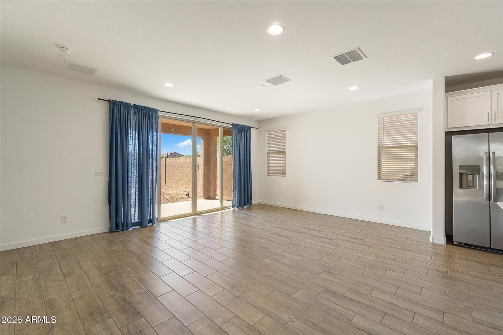 32622 N 21st Avenue, Phoenix, AZ 85085 — photo 11 of 24