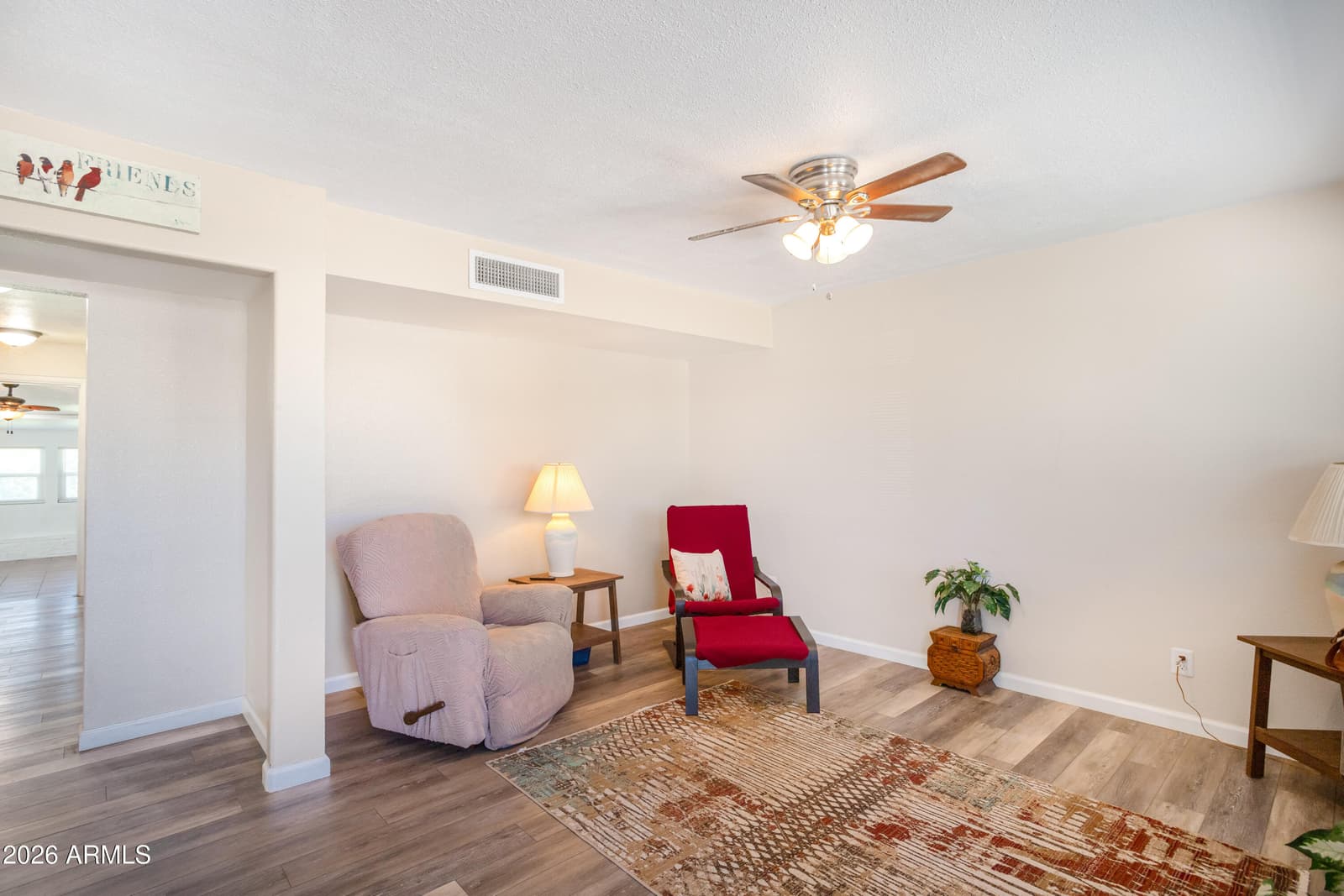 150 E Oak Street, Huachuca City, AZ 85616 — photo 4 of 35