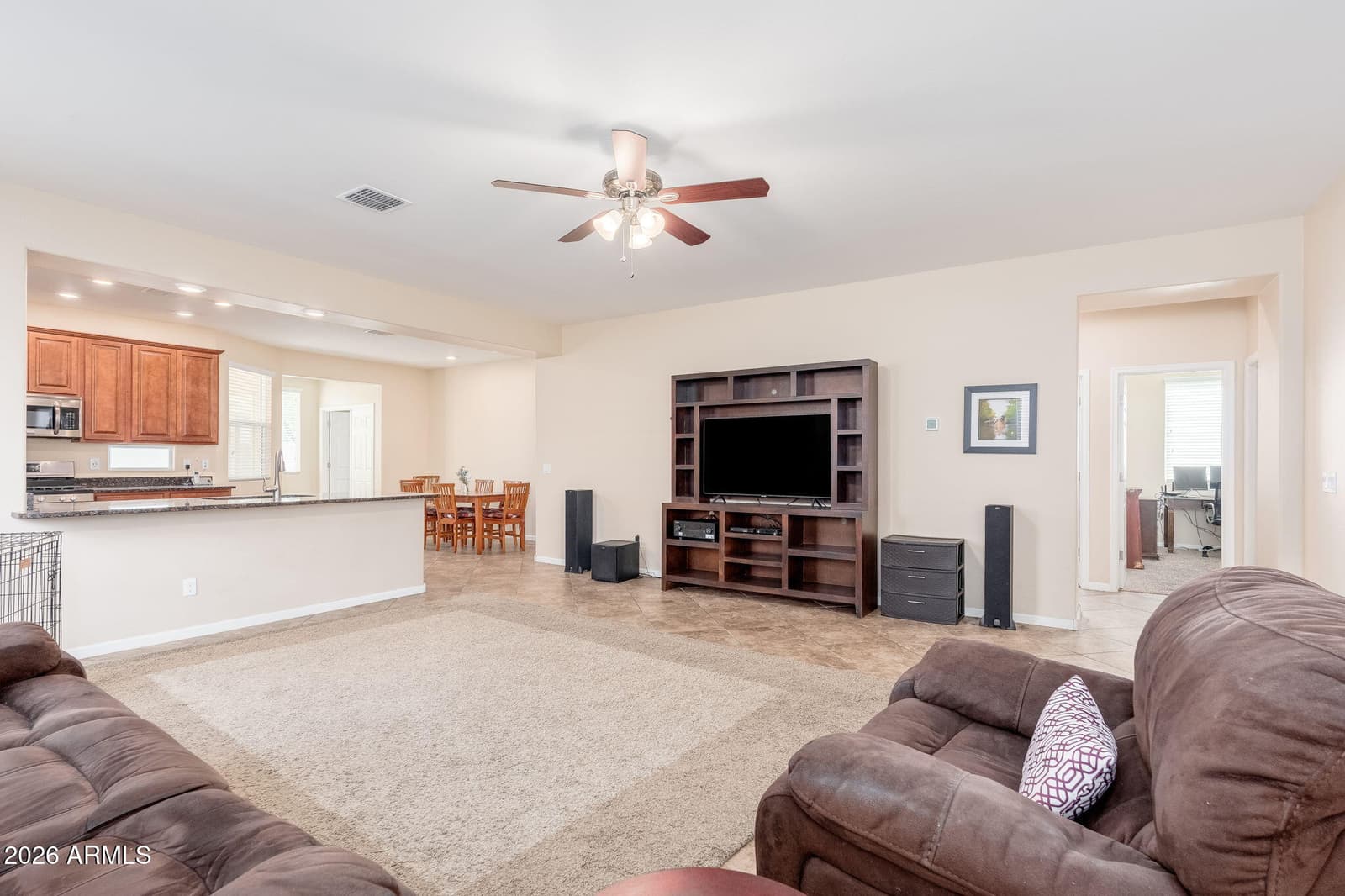 12935 W Flynn Lane, Glendale, AZ 85307 — photo 4 of 37