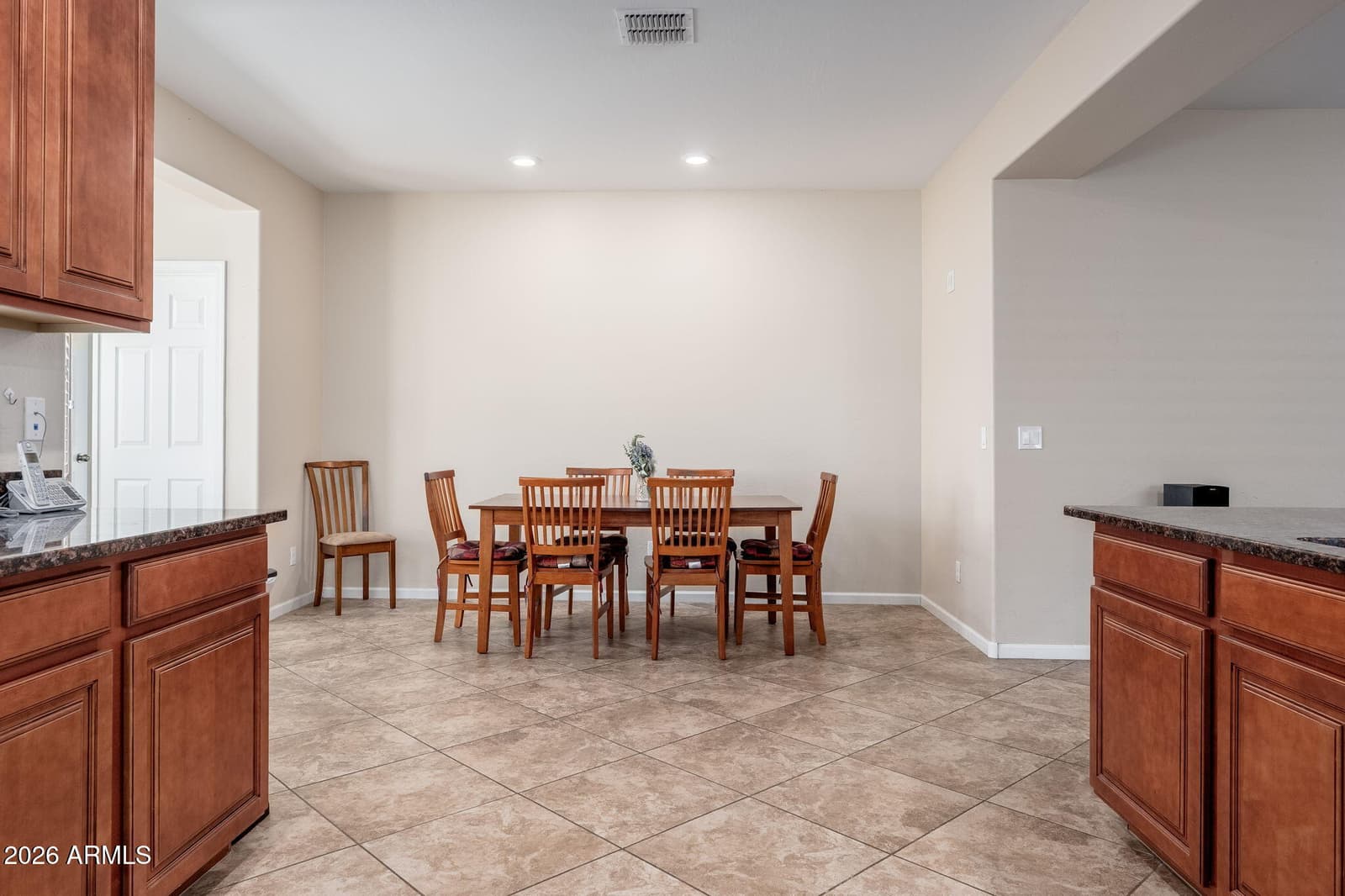 12935 W Flynn Lane, Glendale, AZ 85307 — photo 9 of 37