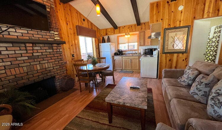 32 1009 Unit 8 (Cabin 89), Greer, AZ 85927 — photo 18 of 25