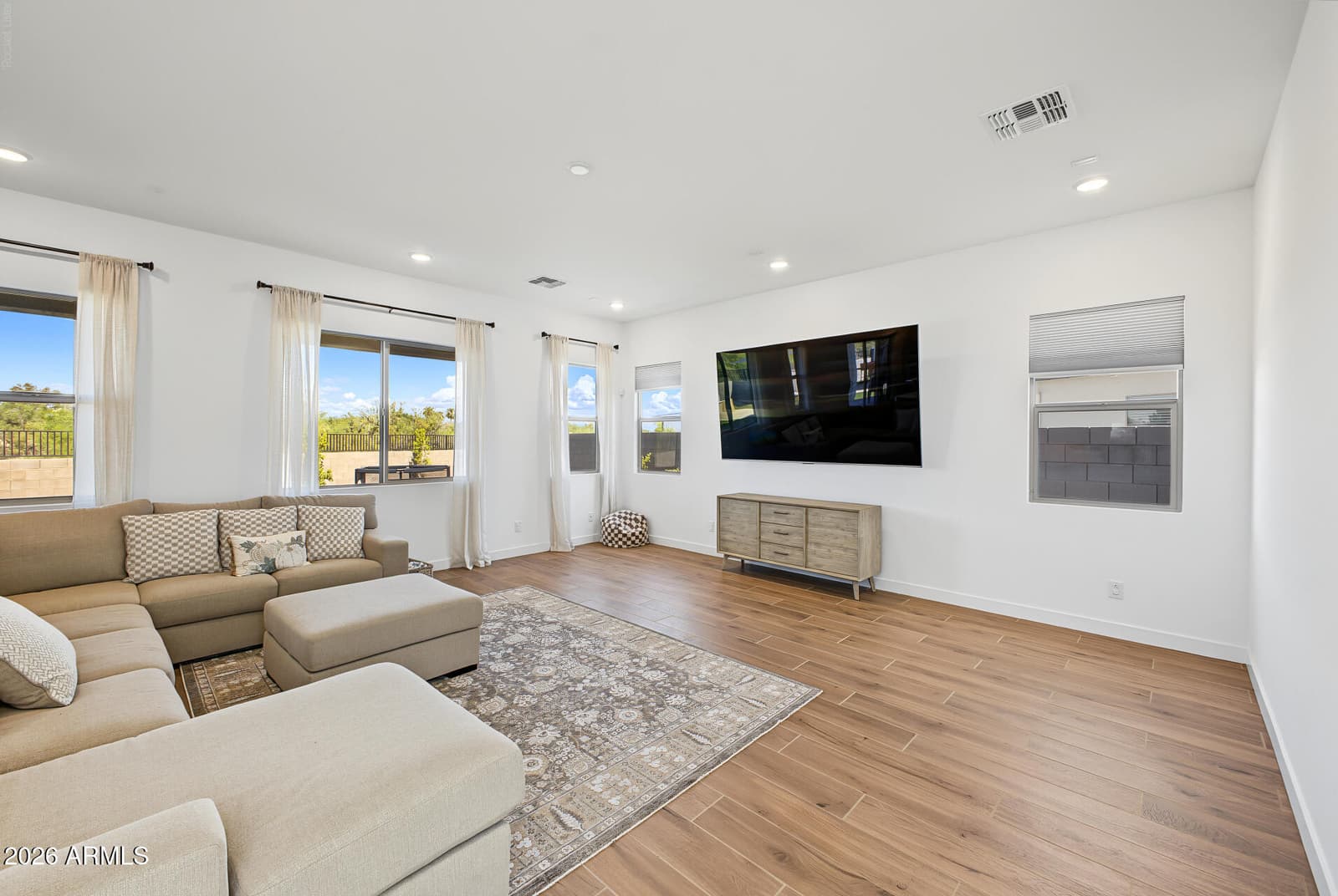 252 W Flax Drive, San Tan Valley, AZ 85140 — photo 13 of 59