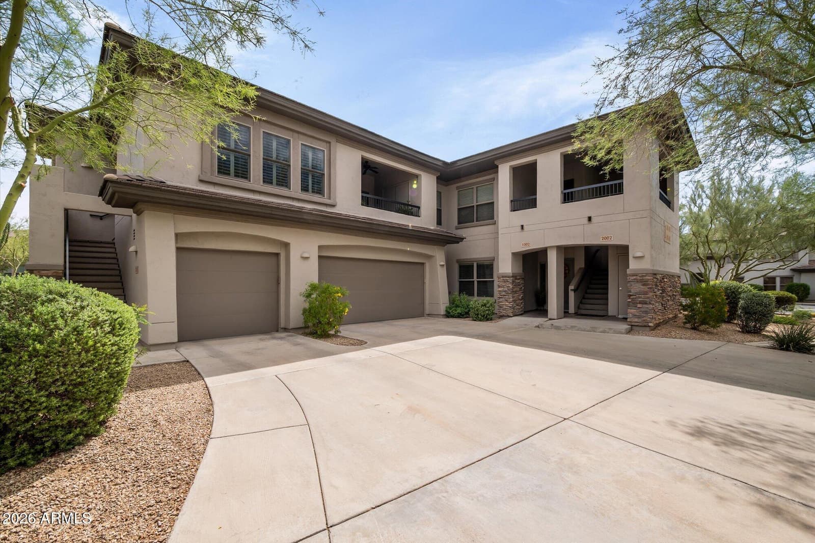33550 N DOVE LAKES Drive 1002, Cave Creek, AZ 85331
