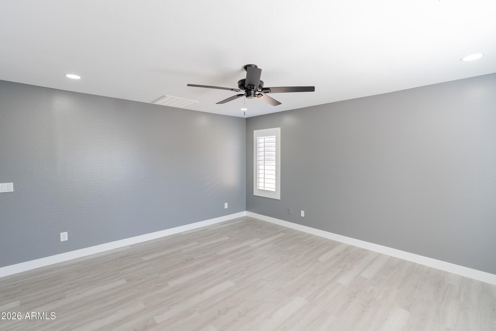 12038 W Leather Lane, Peoria, AZ 85383 — photo 24 of 29