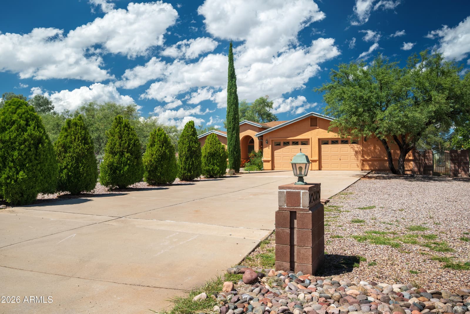 1640 N San Marcos De Niza Drive, Sierra Vista, AZ 85635 — photo 6 of 45