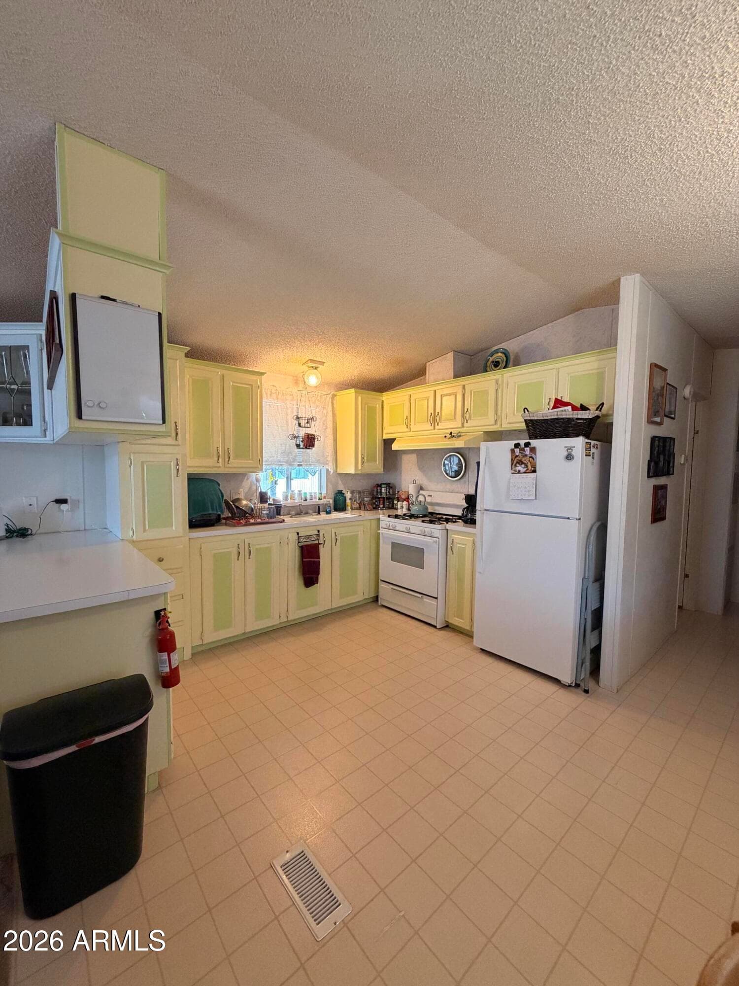 241 E 2nd Street, Benson, AZ 85602 — photo 9 of 26