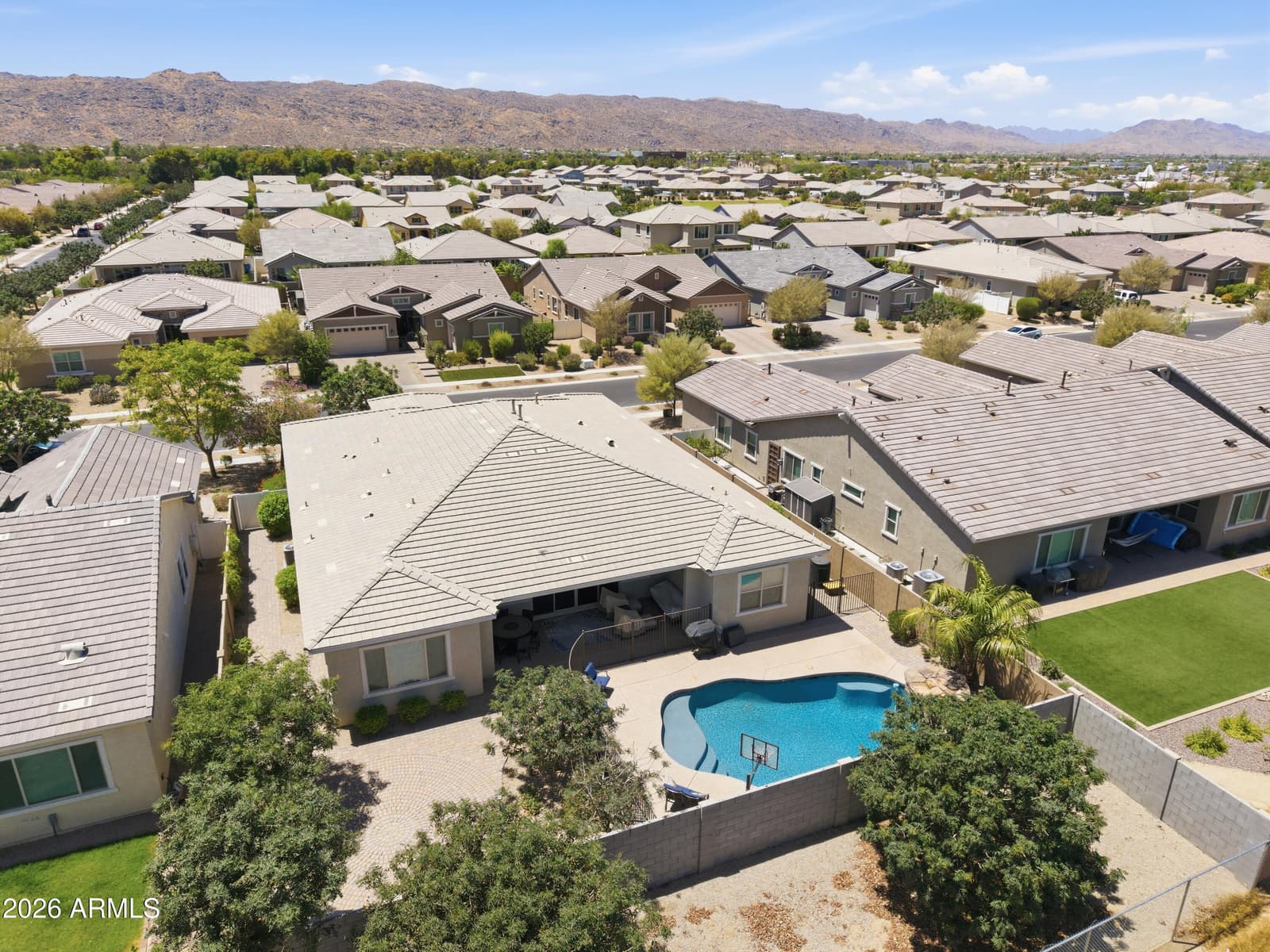 2522 E Pleasant Lane, Phoenix, AZ 85042 — photo 32 of 52