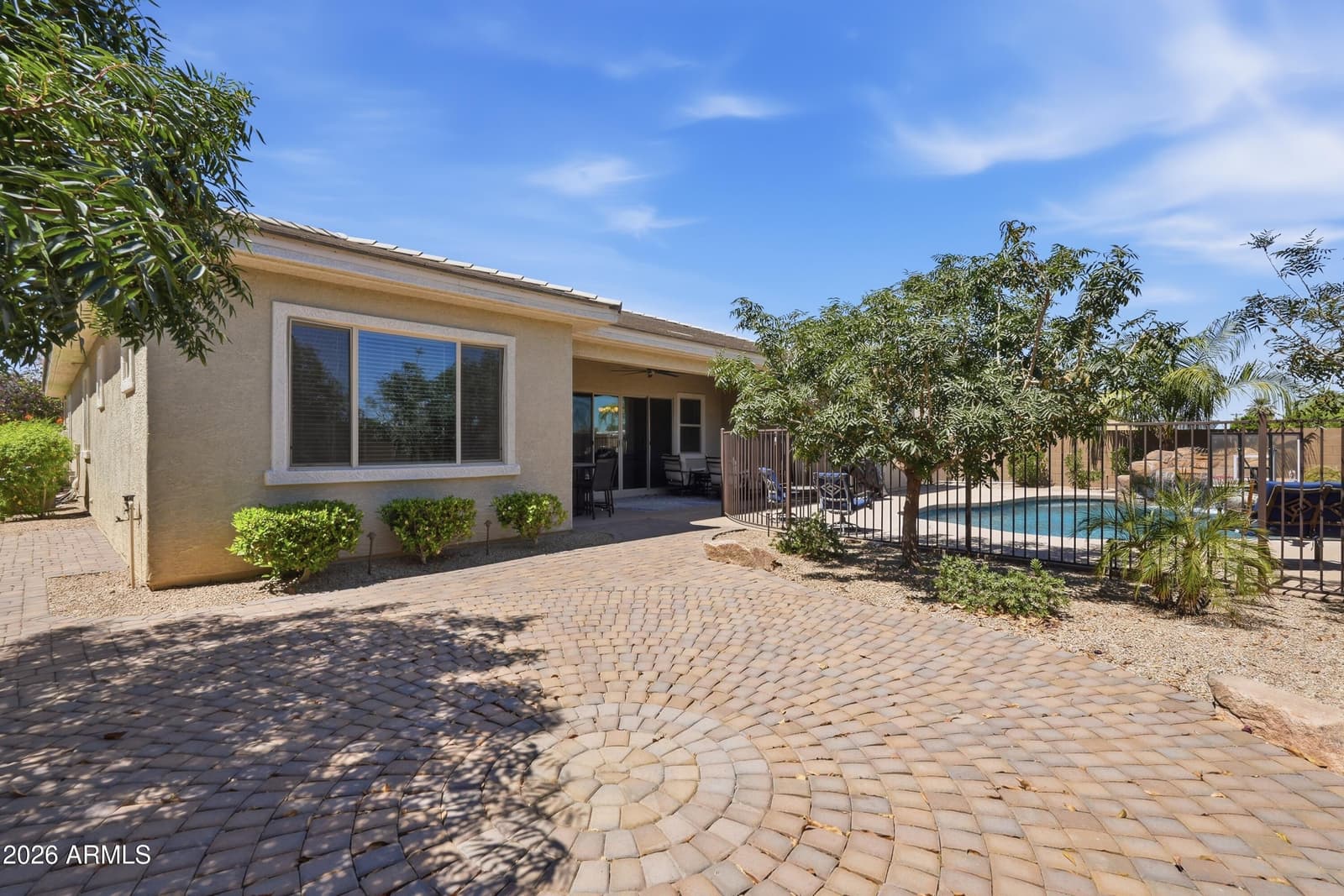 2522 E Pleasant Lane, Phoenix, AZ 85042 — photo 35 of 52