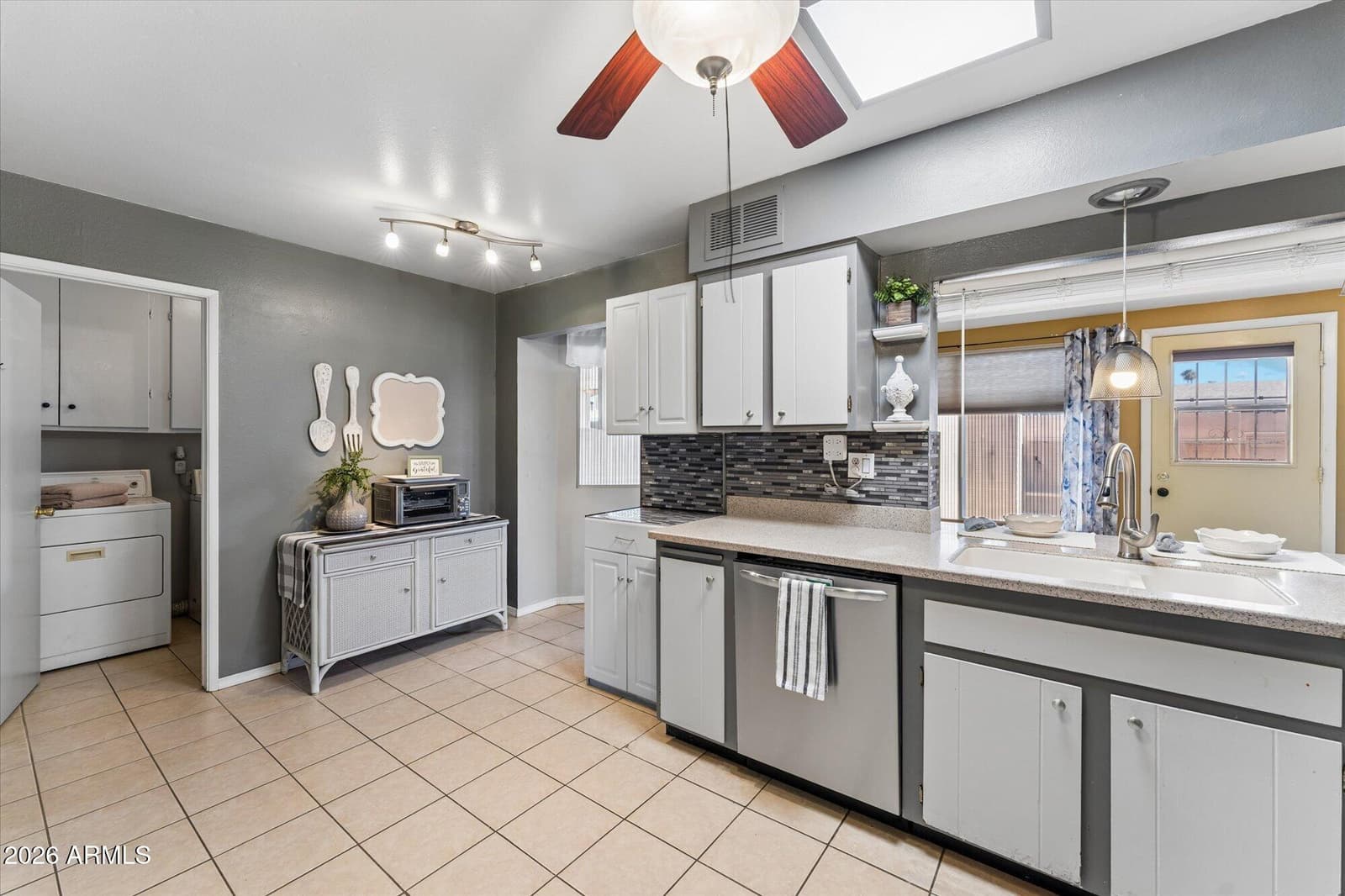 13413 N 111th Avenue, Sun City, AZ 85351 — photo 16 of 32