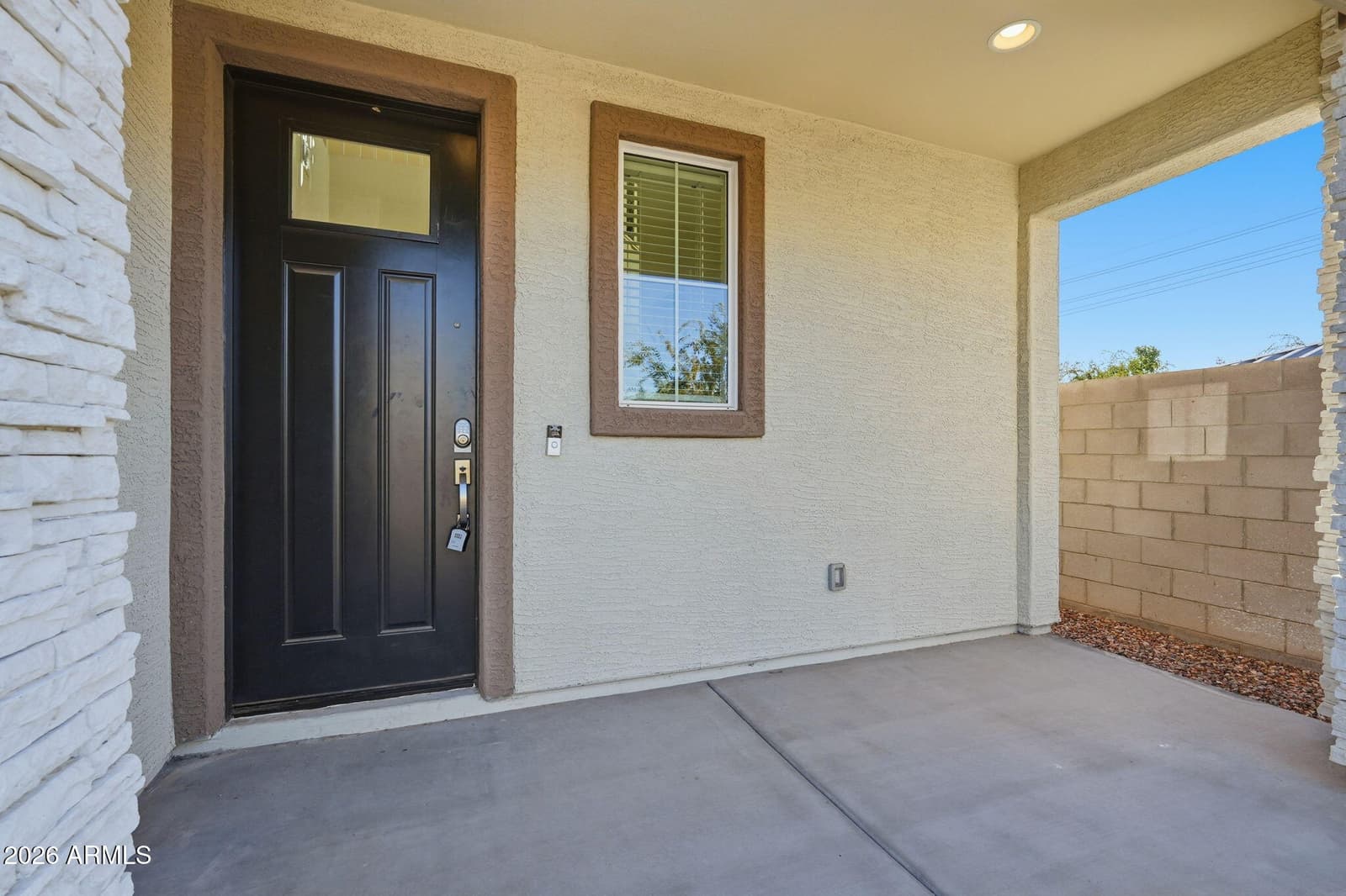6528 N 15th Drive, Phoenix, AZ 85015 — photo 3 of 32