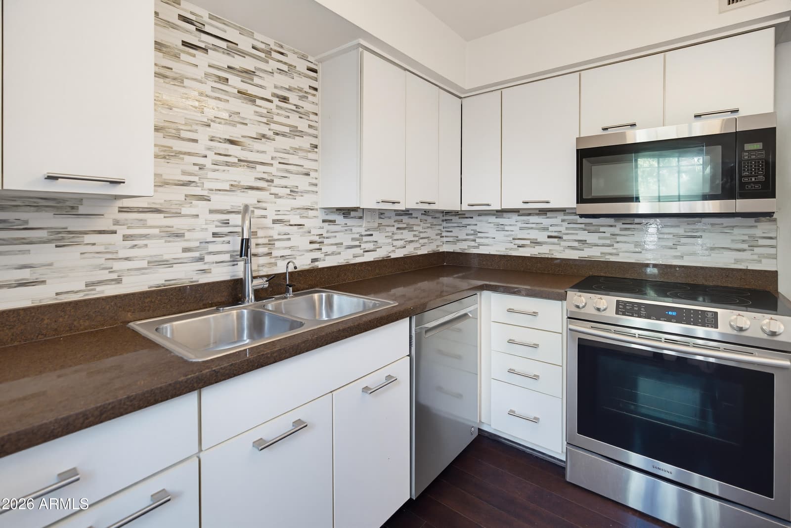 5215 N 24th Street 207, Phoenix, AZ 85016 — photo 13 of 32