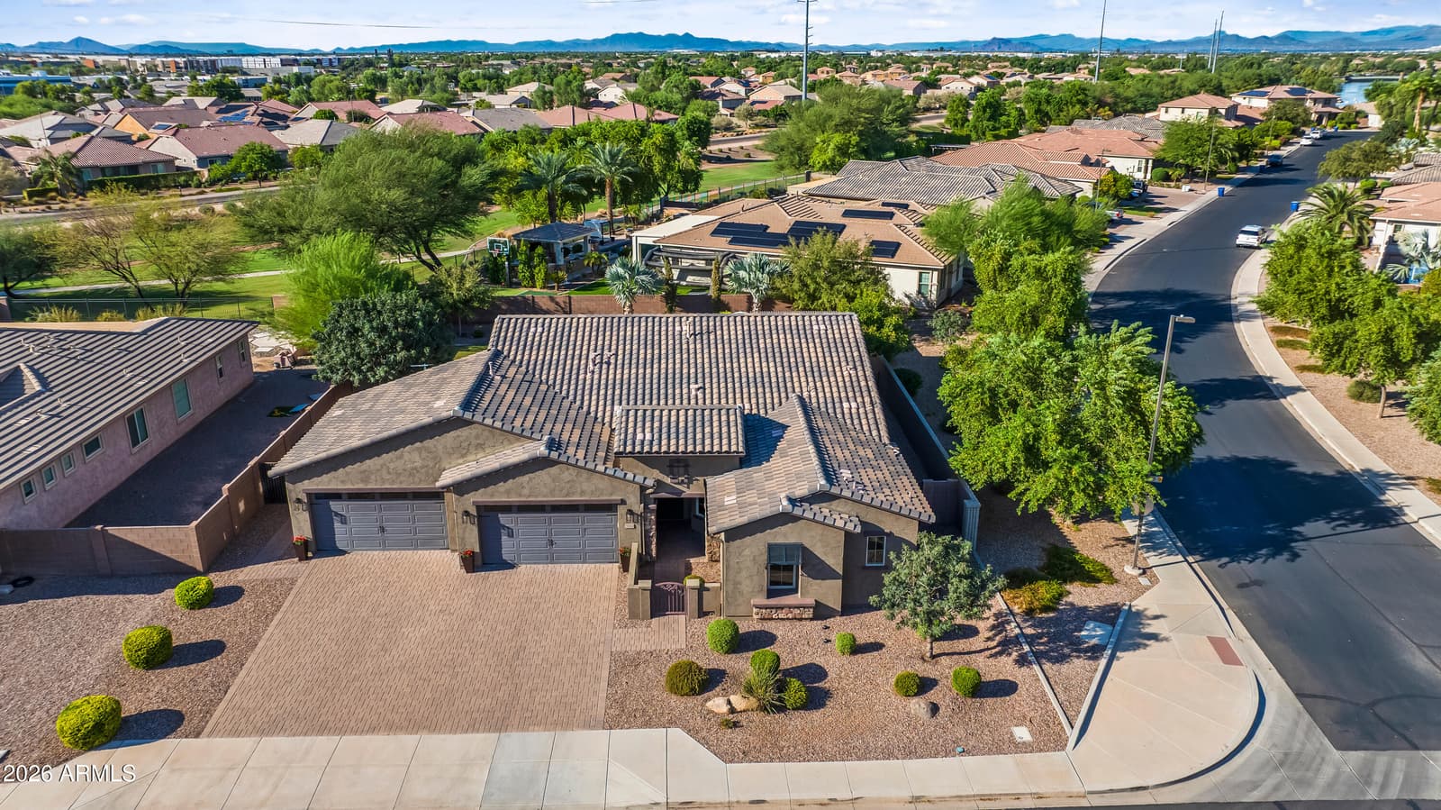 3270 E Azalea Drive, Chandler, AZ 85286 — photo 1 of 51