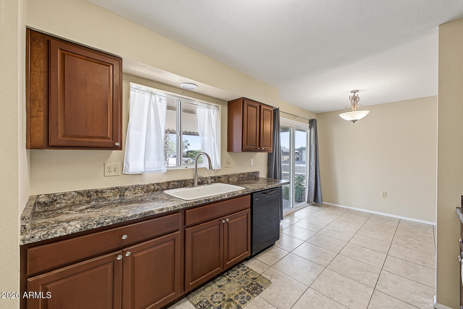 10921 W Loma Blanca Drive, Sun City, AZ 85351 — photo 10 of 24