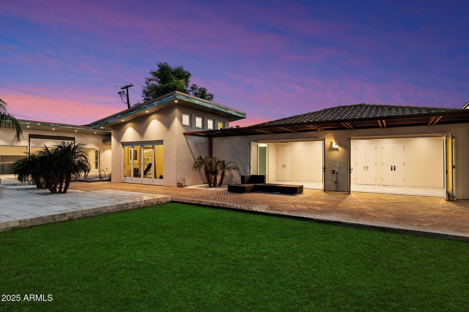 341 E Monte Vista Road, Phoenix, AZ 85004 — photo 39 of 67
