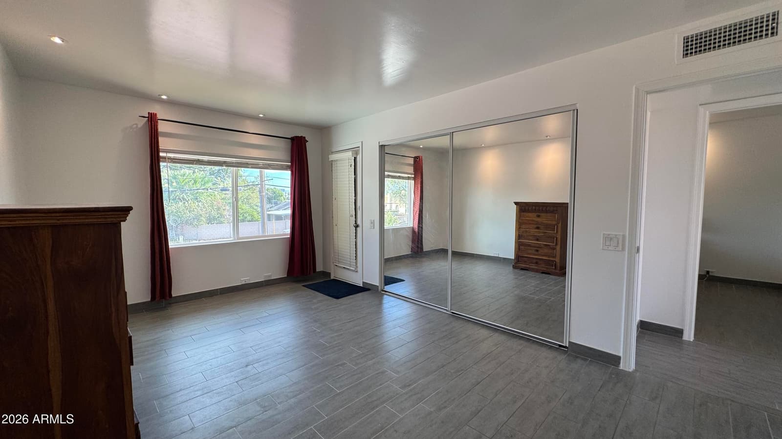 1012 E Highland Avenue, Phoenix, AZ 85014 — photo 16 of 25