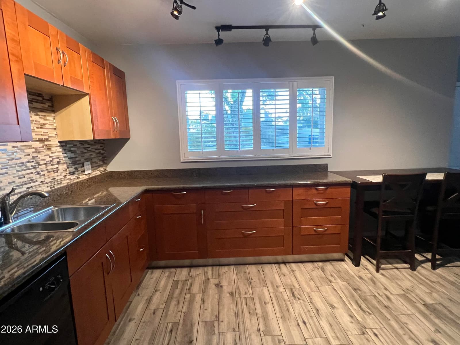 610 E 1st Place, Mesa, AZ 85203 — photo 7 of 18