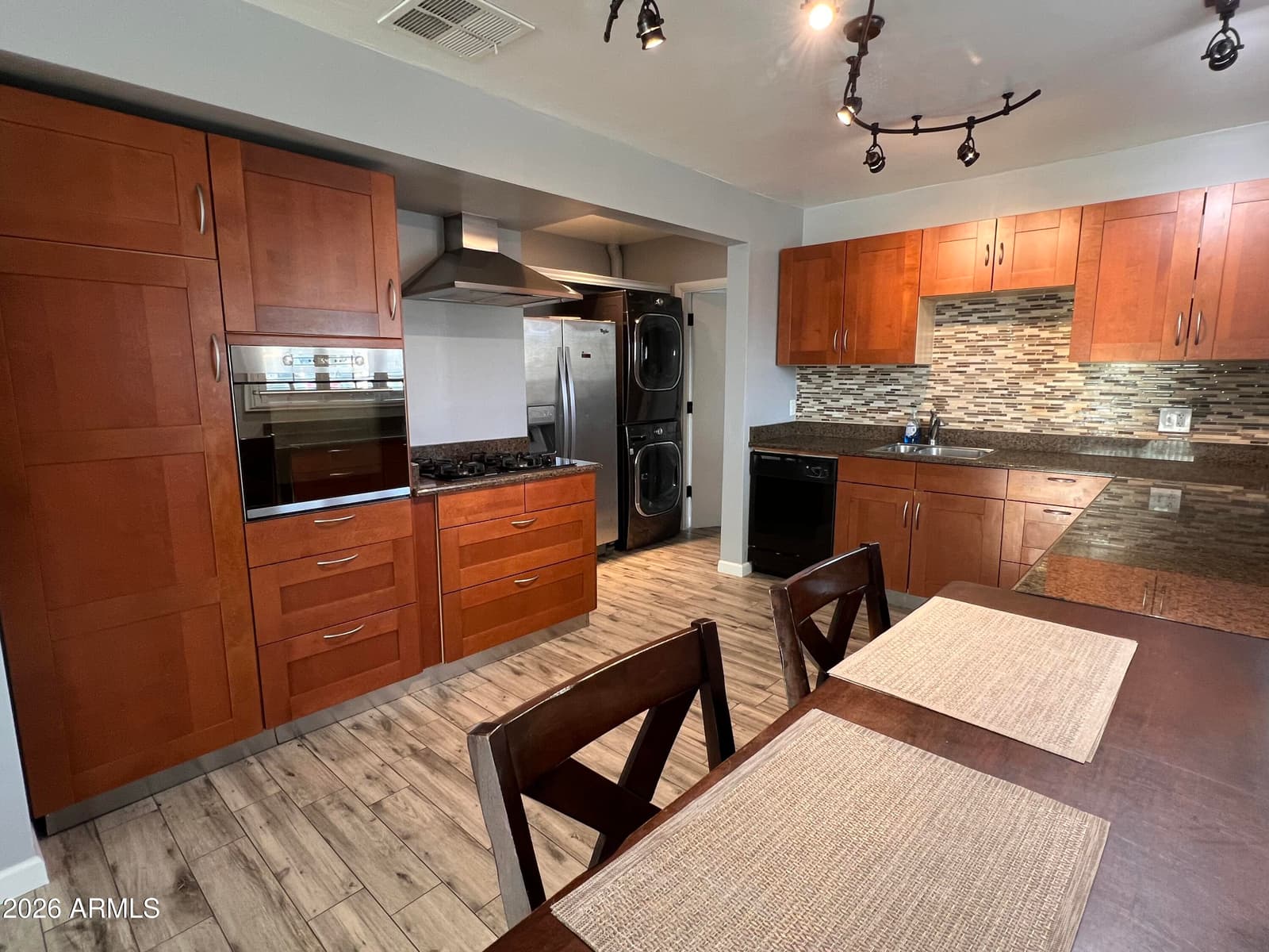 610 E 1st Place, Mesa, AZ 85203 — photo 8 of 18