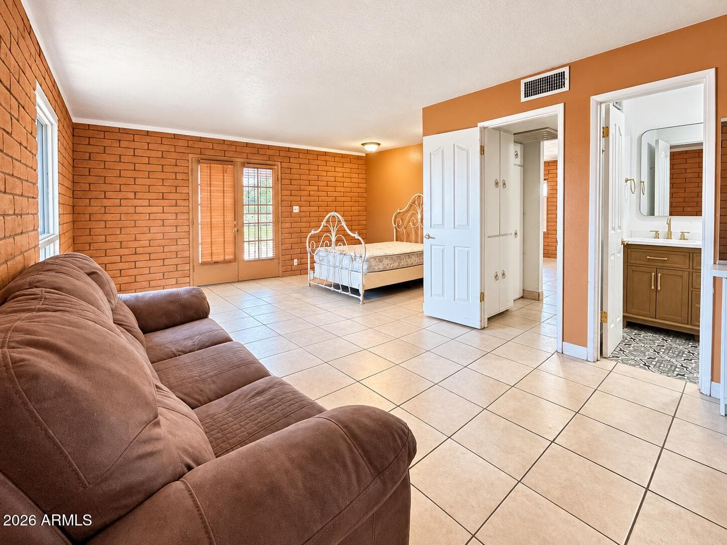 3230 E McKinley Street, Phoenix, AZ 85008 — photo 20 of 32