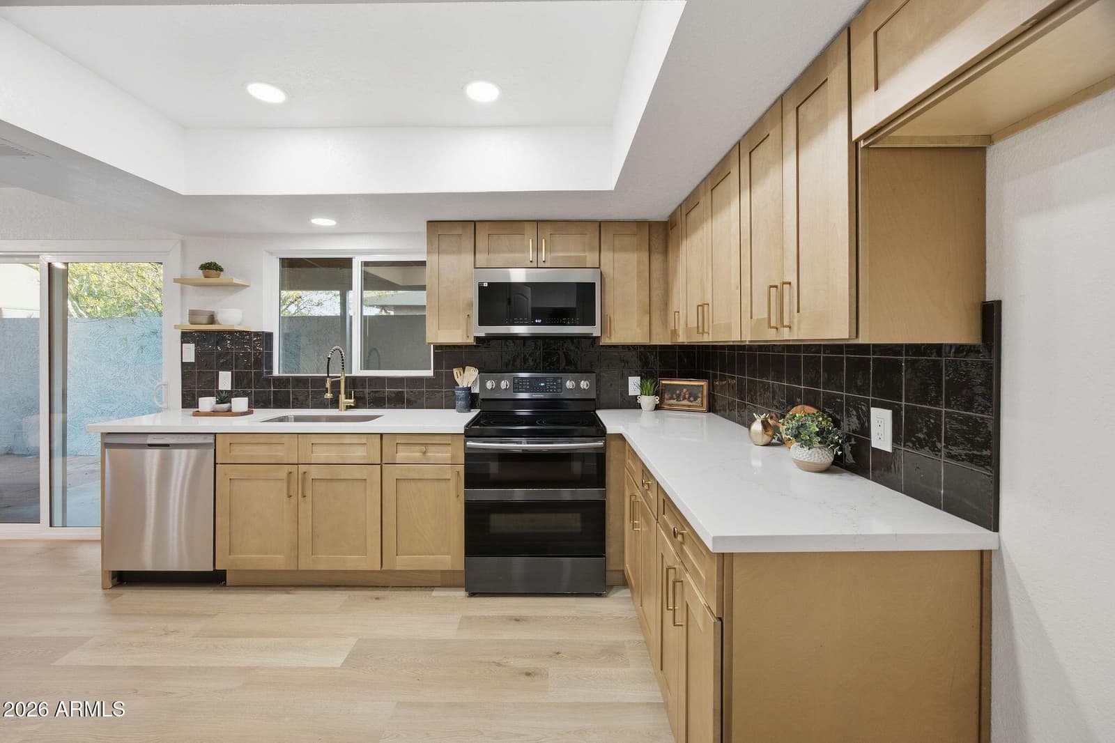 2416 W Caribbean Lane 2, Phoenix, AZ 85023 — photo 11 of 25