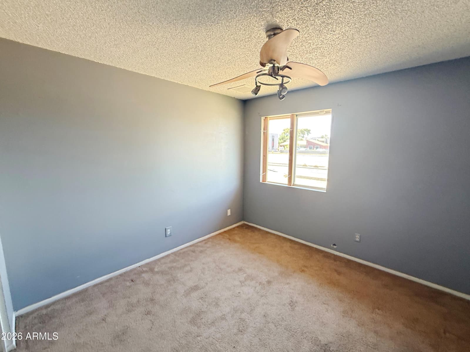 10037 N 43rd Avenue, Phoenix, AZ 85051 — photo 10 of 22