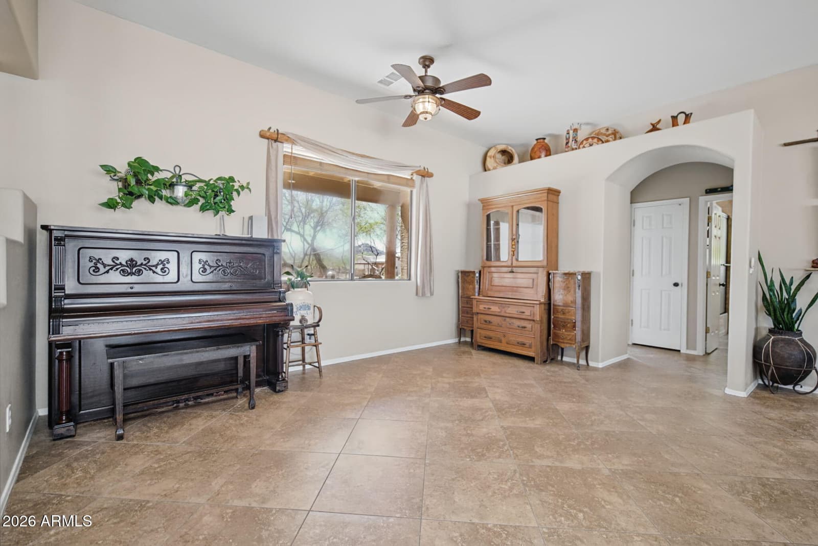 2818 W Tanya Trail, Phoenix, AZ 85086 — photo 6 of 41