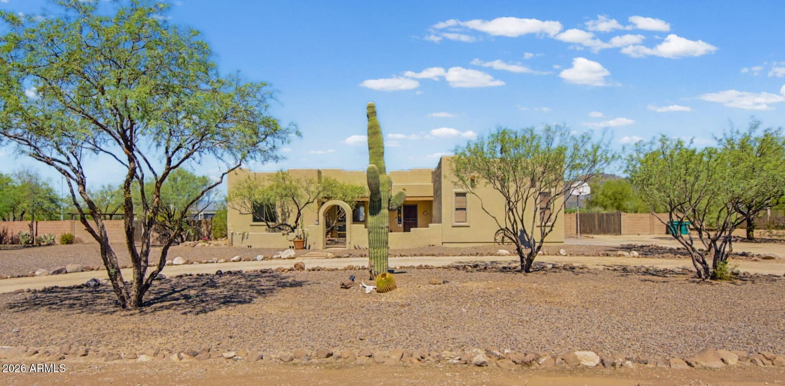 2818 W Tanya Trail, Phoenix, AZ 85086 — photo 3 of 41