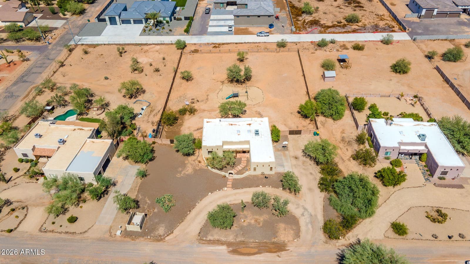 2818 W Tanya Trail, Phoenix, AZ 85086 — photo 39 of 41