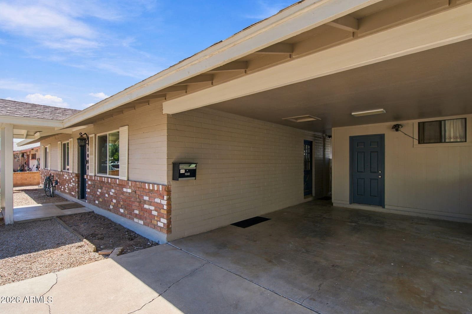 1040 S Grand, Mesa, AZ 85210 — photo 4 of 62
