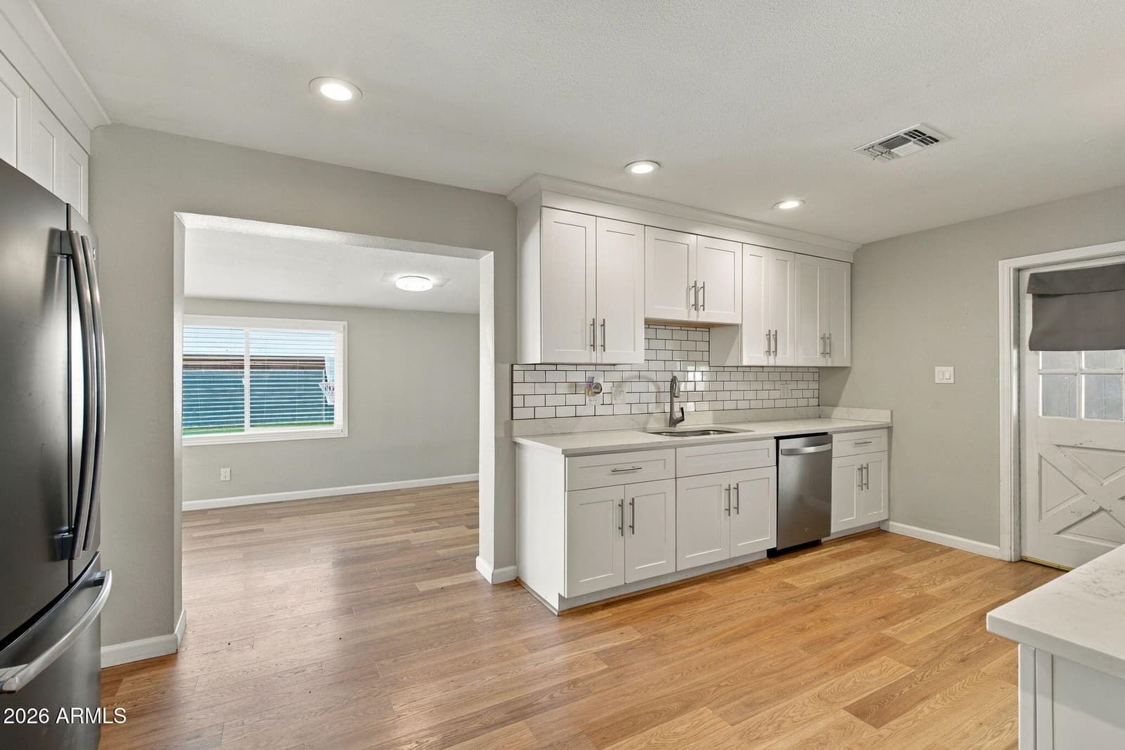 1040 S Grand, Mesa, AZ 85210 — photo 10 of 62