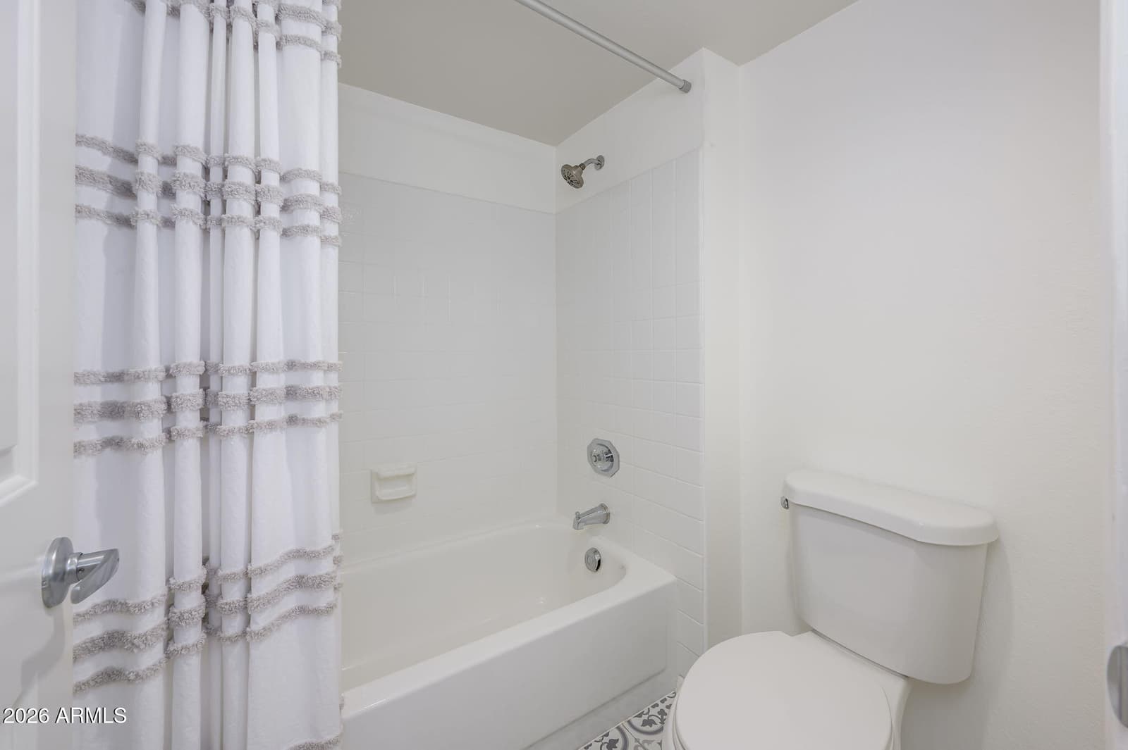 12222 N Paradise Village Parkway S 423, Phoenix, AZ 85032 — photo 16 of 35