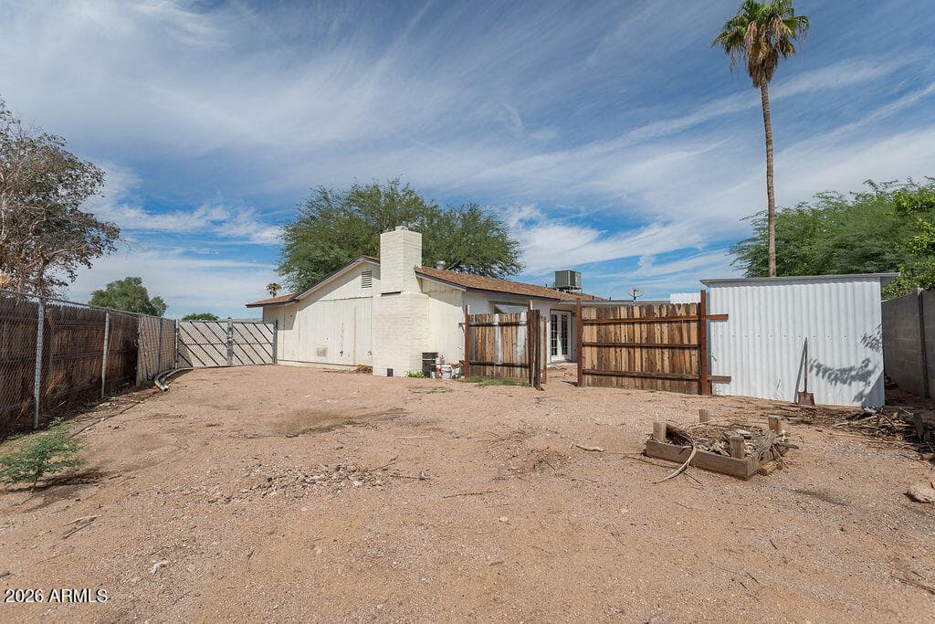 161 W 15th Avenue, Apache Junction, AZ 85120 — photo 16 of 18