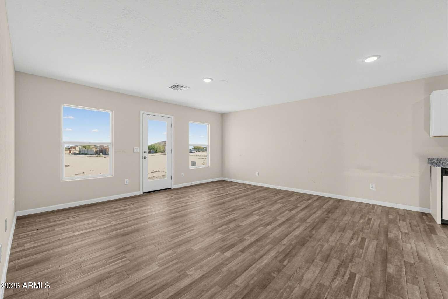 9380 W Collis Place, Arizona City, AZ 85123 — photo 10 of 31