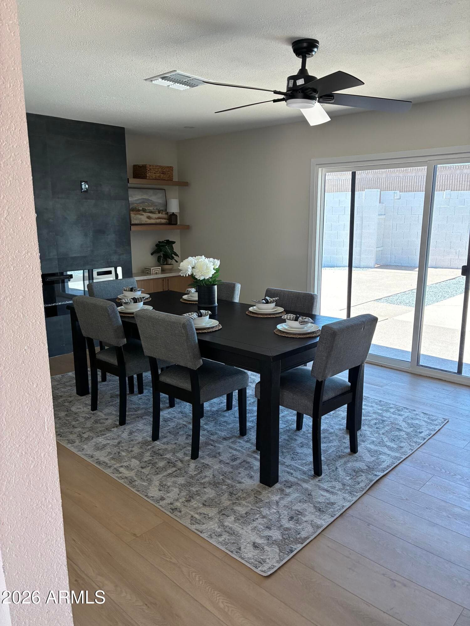 12240 N 26th Drive, Phoenix, AZ 85029 — photo 9 of 44